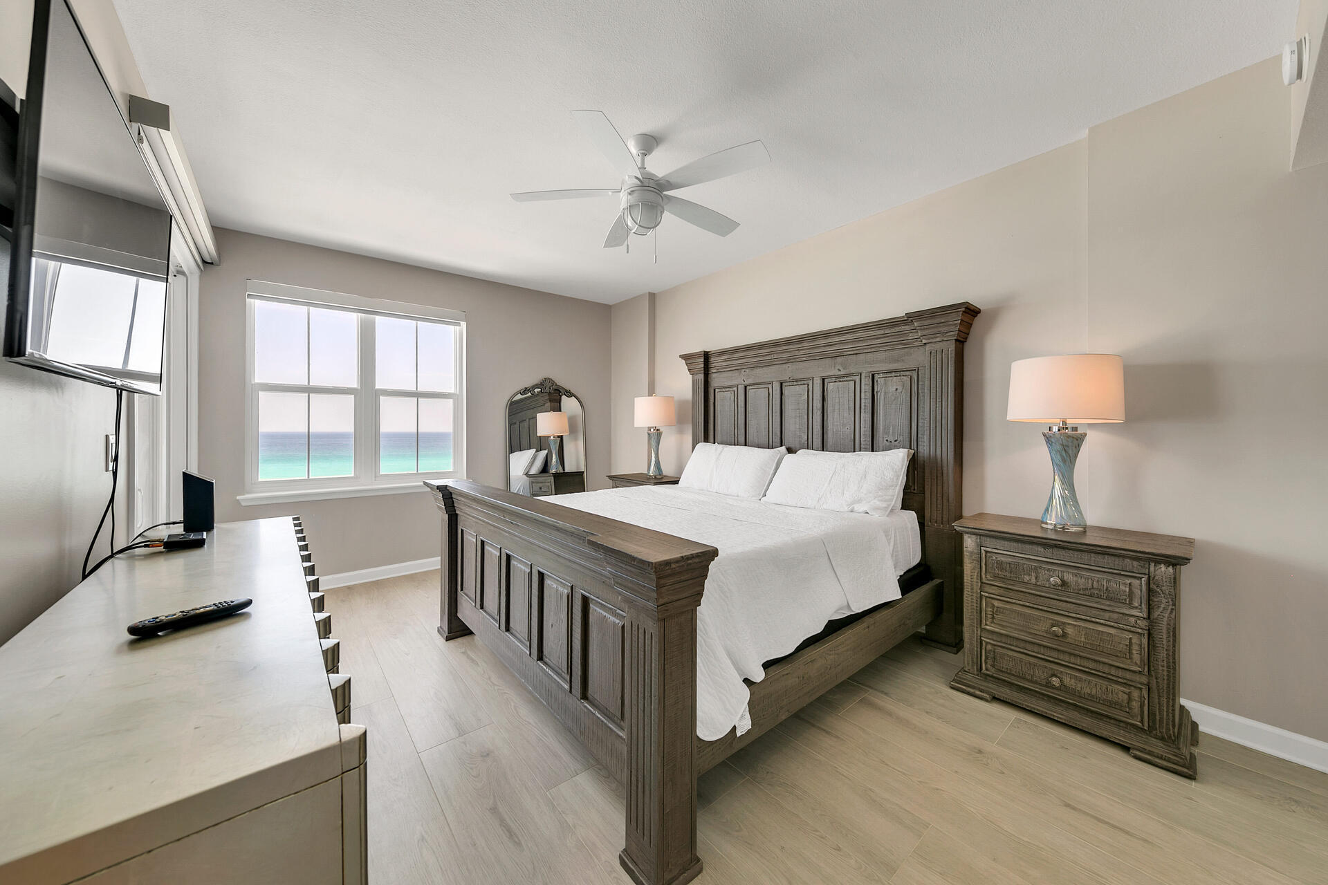 INN AT CRYSTAL BEACH (SUMMERCHASE CONDO) - Residential
