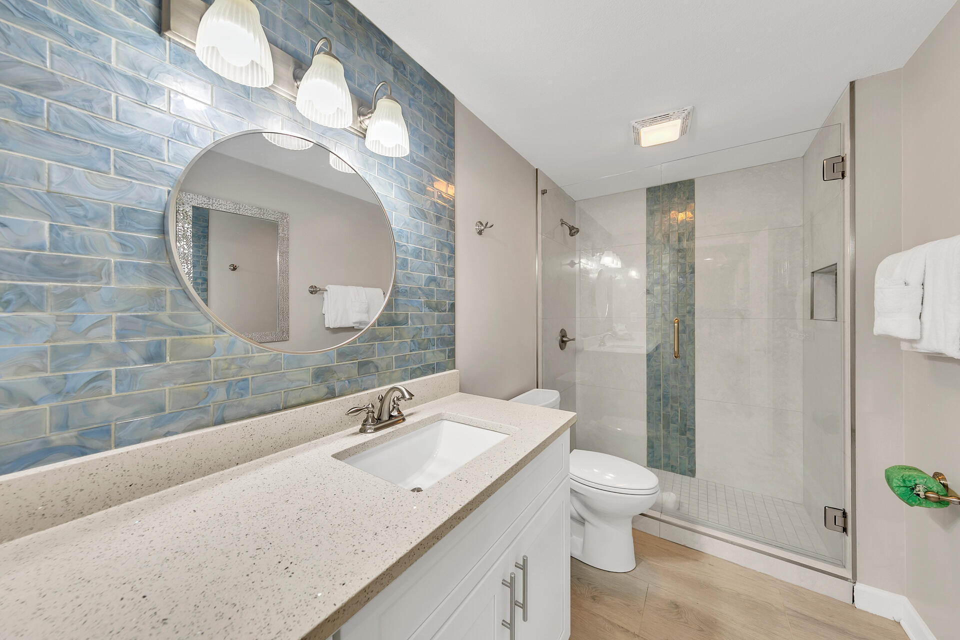 INN AT CRYSTAL BEACH (SUMMERCHASE CONDO) - Residential
