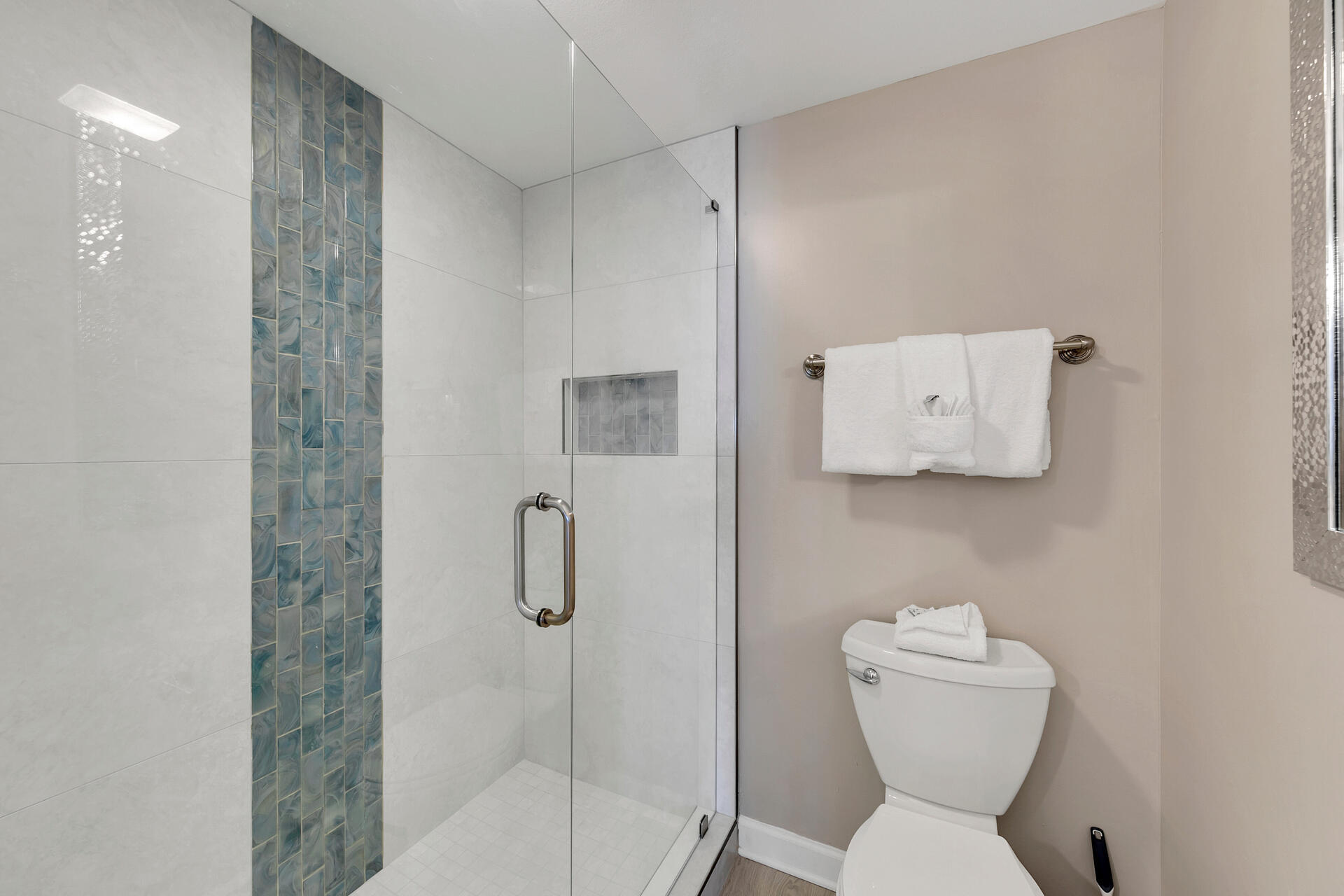 INN AT CRYSTAL BEACH (SUMMERCHASE CONDO) - Residential