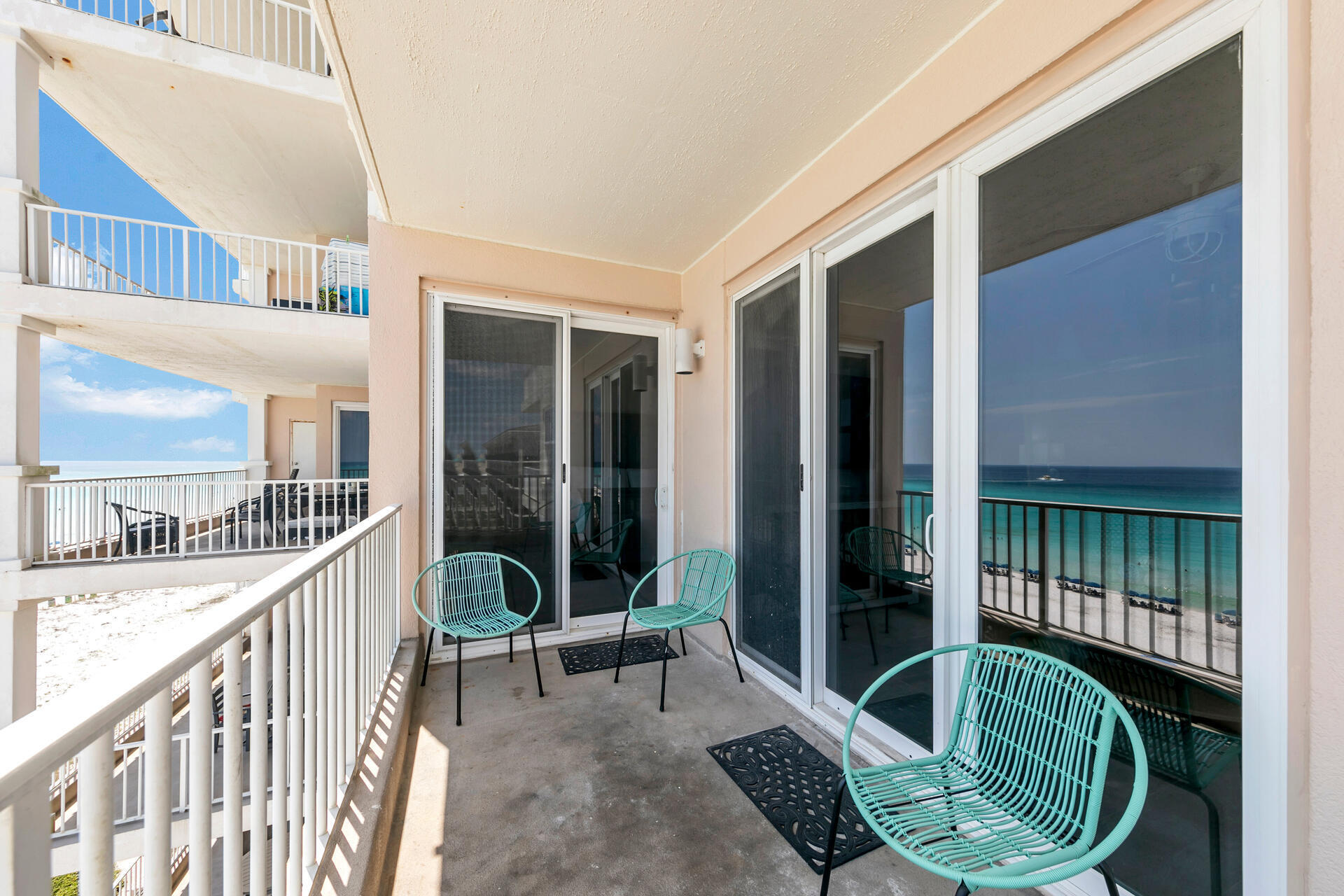 INN AT CRYSTAL BEACH (SUMMERCHASE CONDO) - Residential