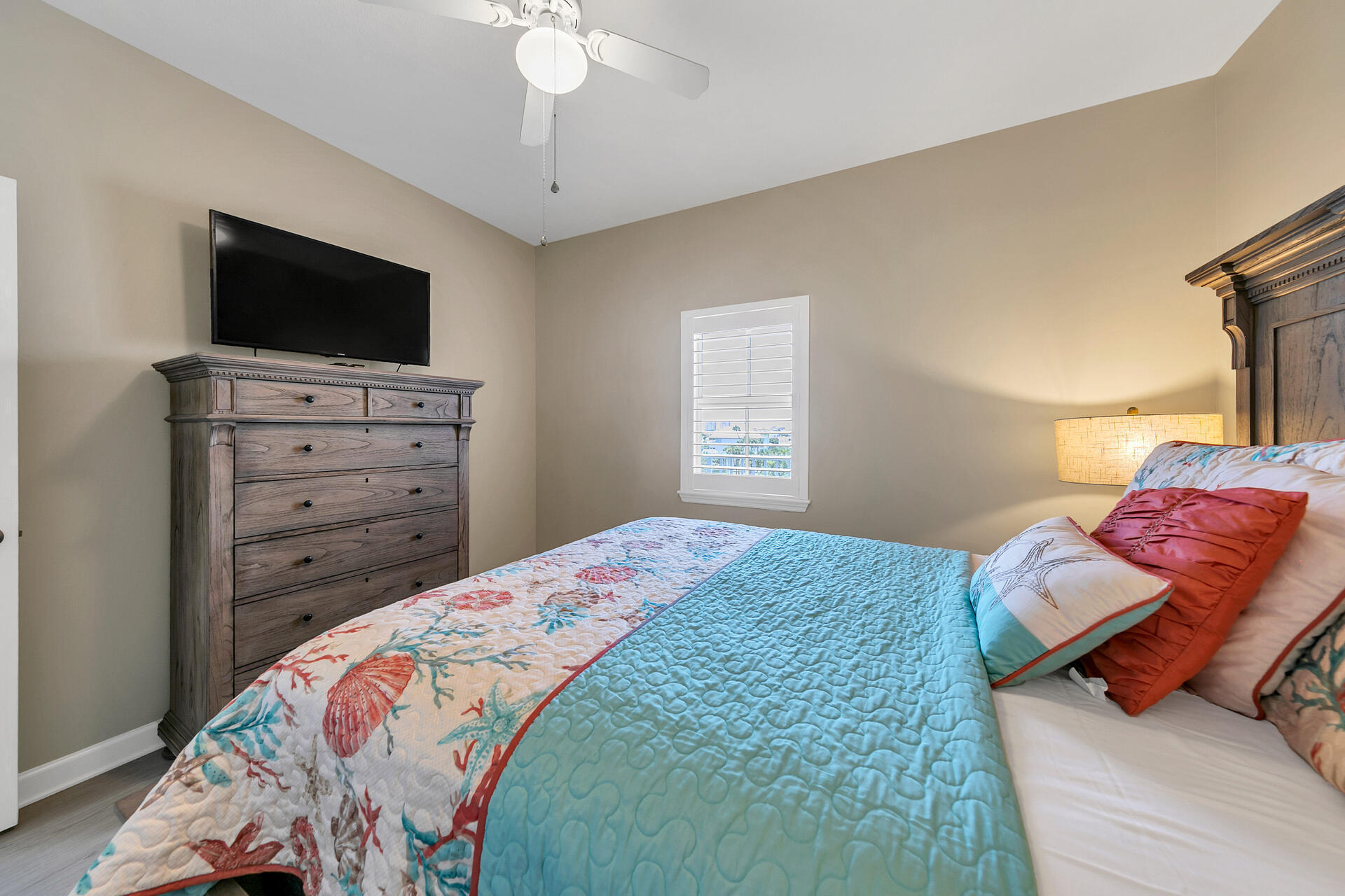 INN AT CRYSTAL BEACH (SUMMERCHASE CONDO) - Residential