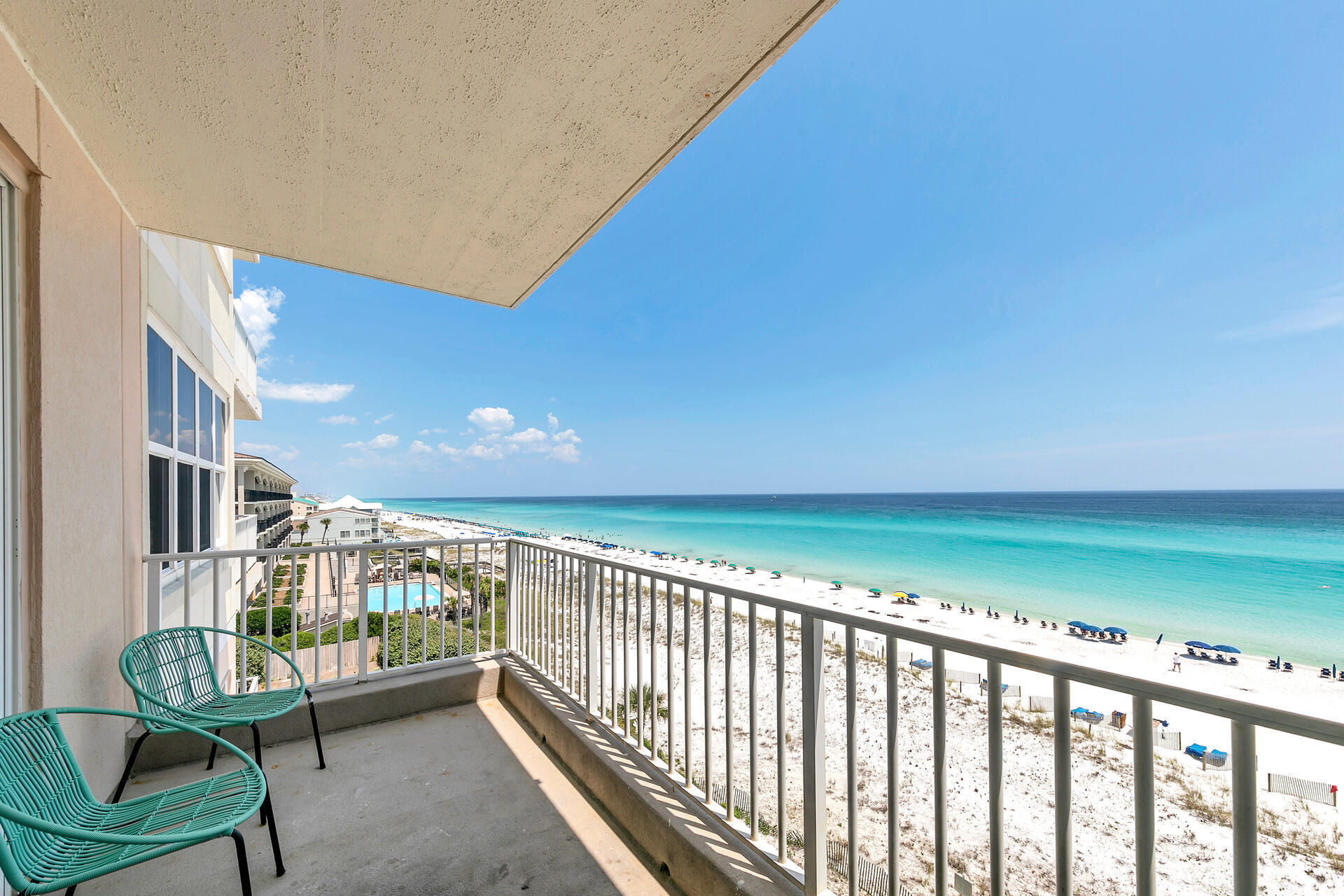 INN AT CRYSTAL BEACH (SUMMERCHASE CONDO) - Residential