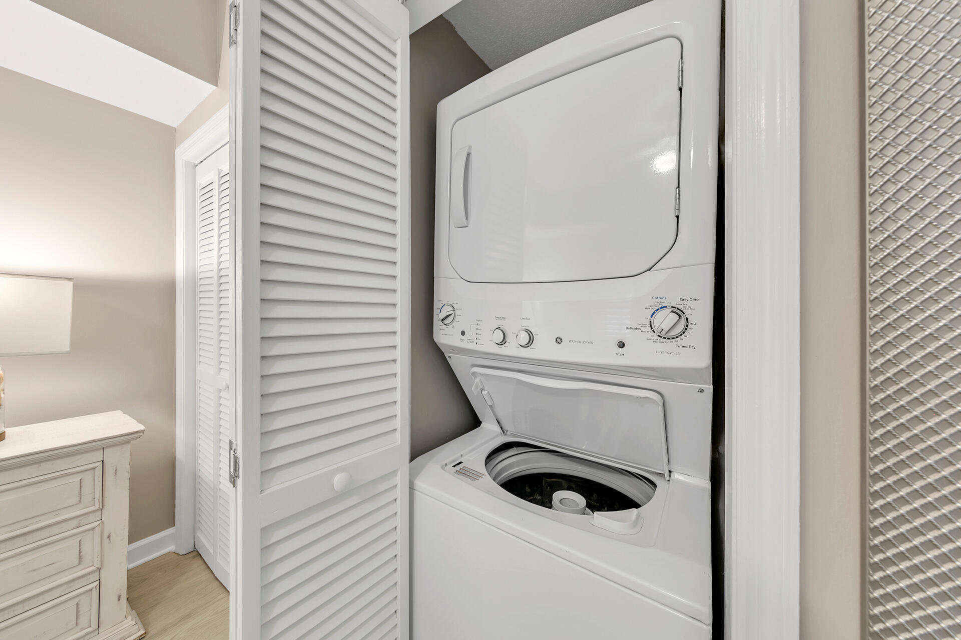 INN AT CRYSTAL BEACH (SUMMERCHASE CONDO) - Residential