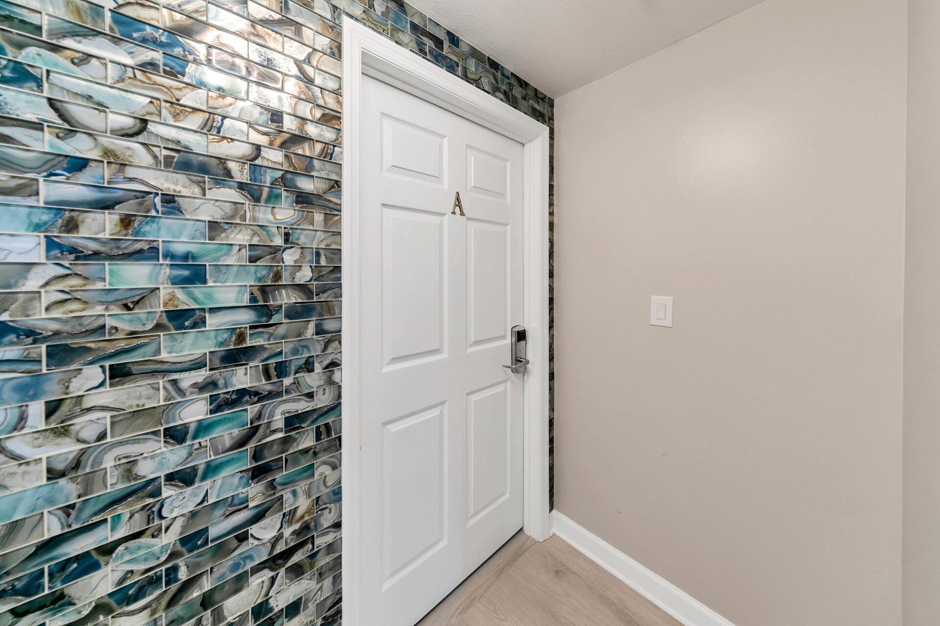 INN AT CRYSTAL BEACH (SUMMERCHASE CONDO) - Residential