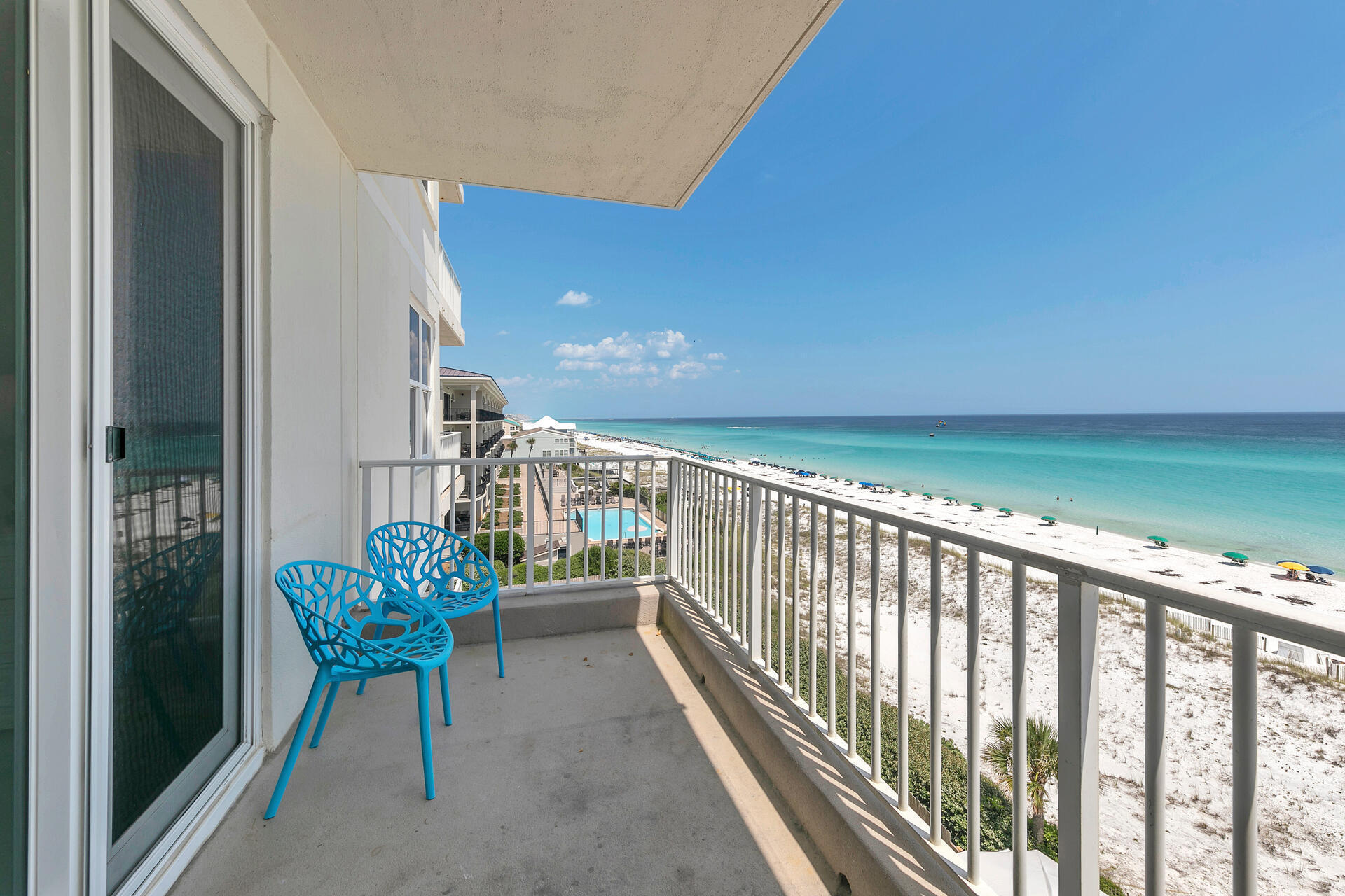 INN AT CRYSTAL BEACH (SUMMERCHASE CONDO) - Residential