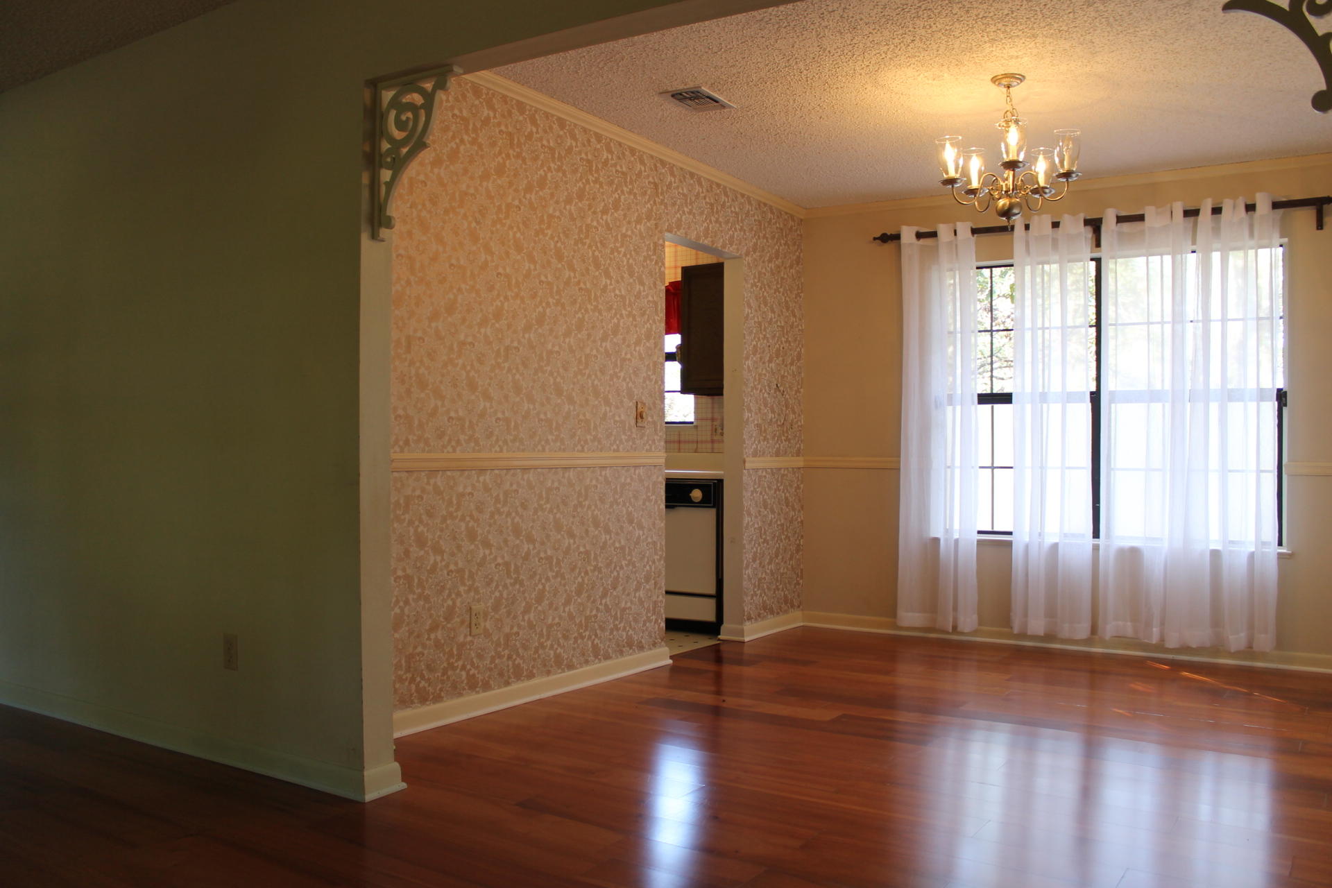 LAKE SHARON ESTATES - Residential