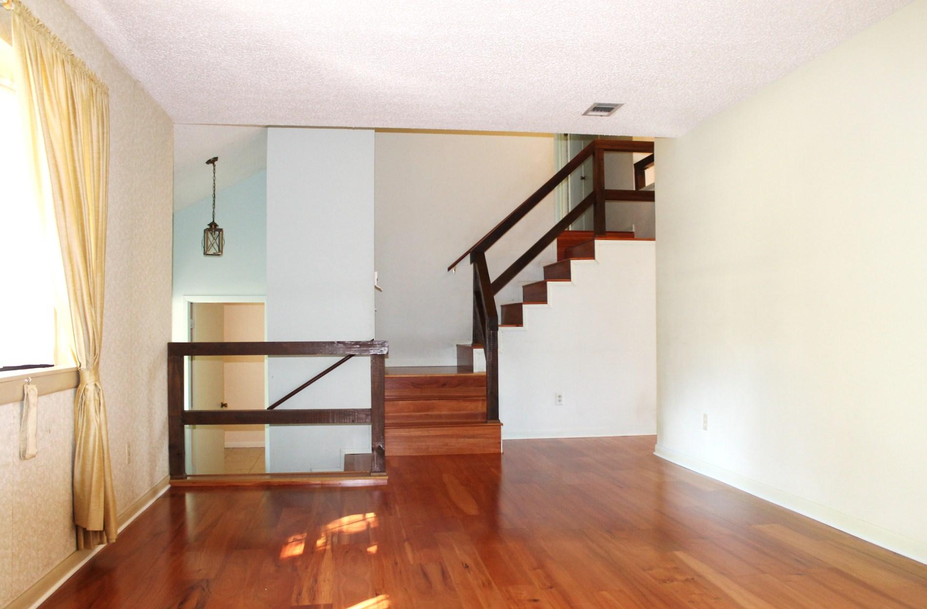 LAKE SHARON ESTATES - Residential