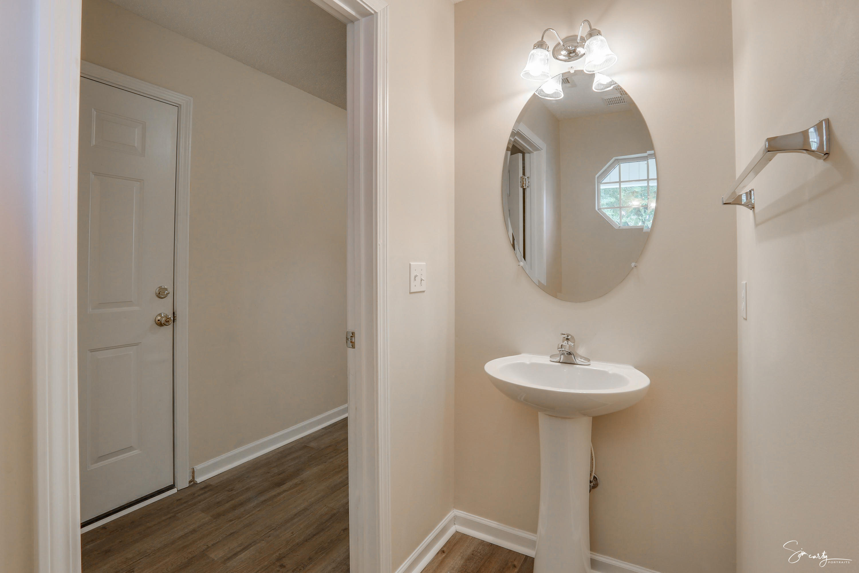 ROLLING PINES - Residential