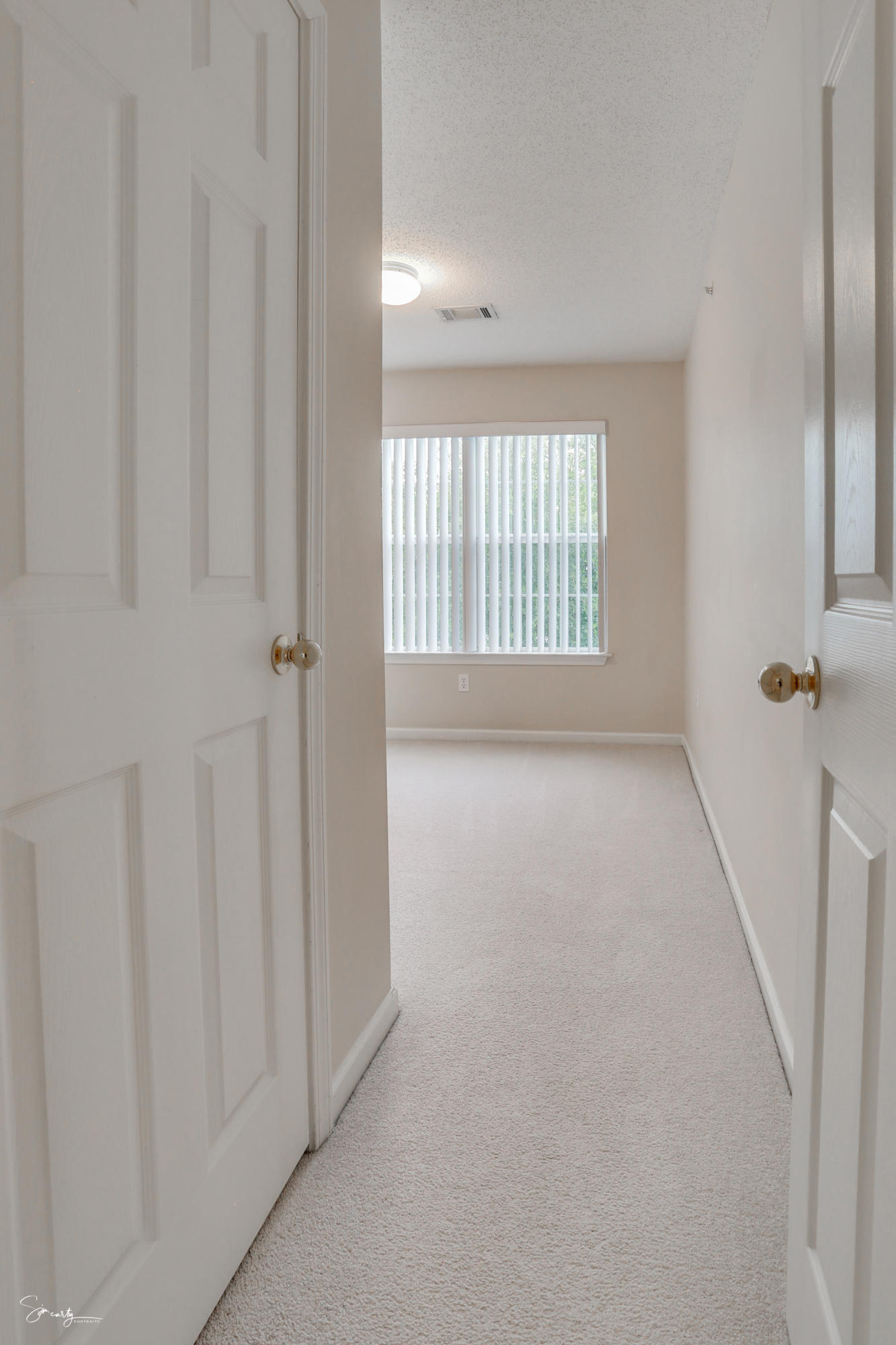 ROLLING PINES - Residential