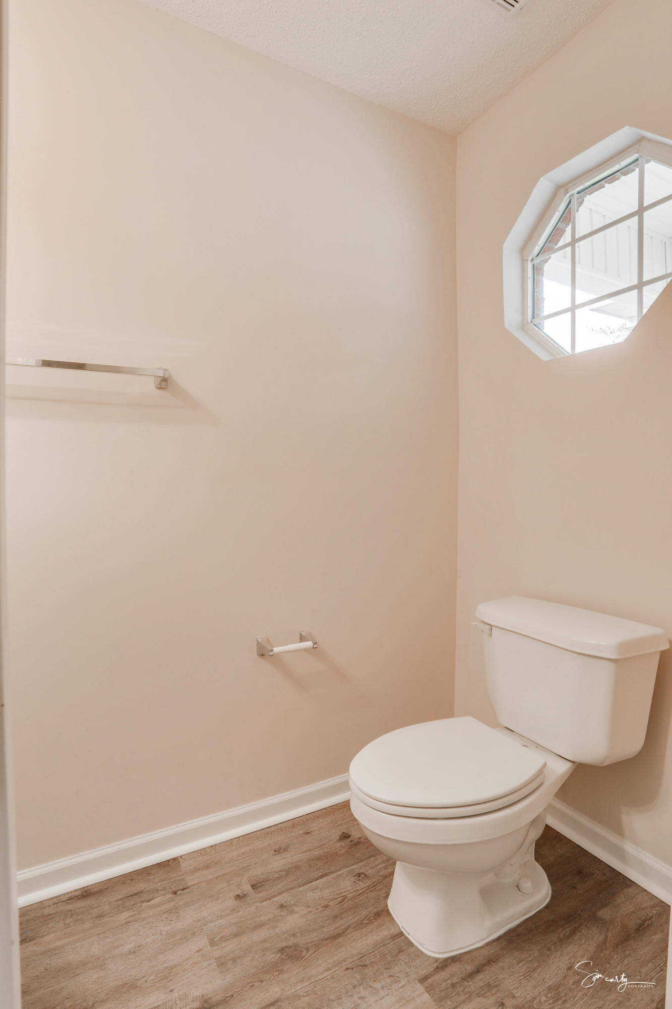 ROLLING PINES - Residential