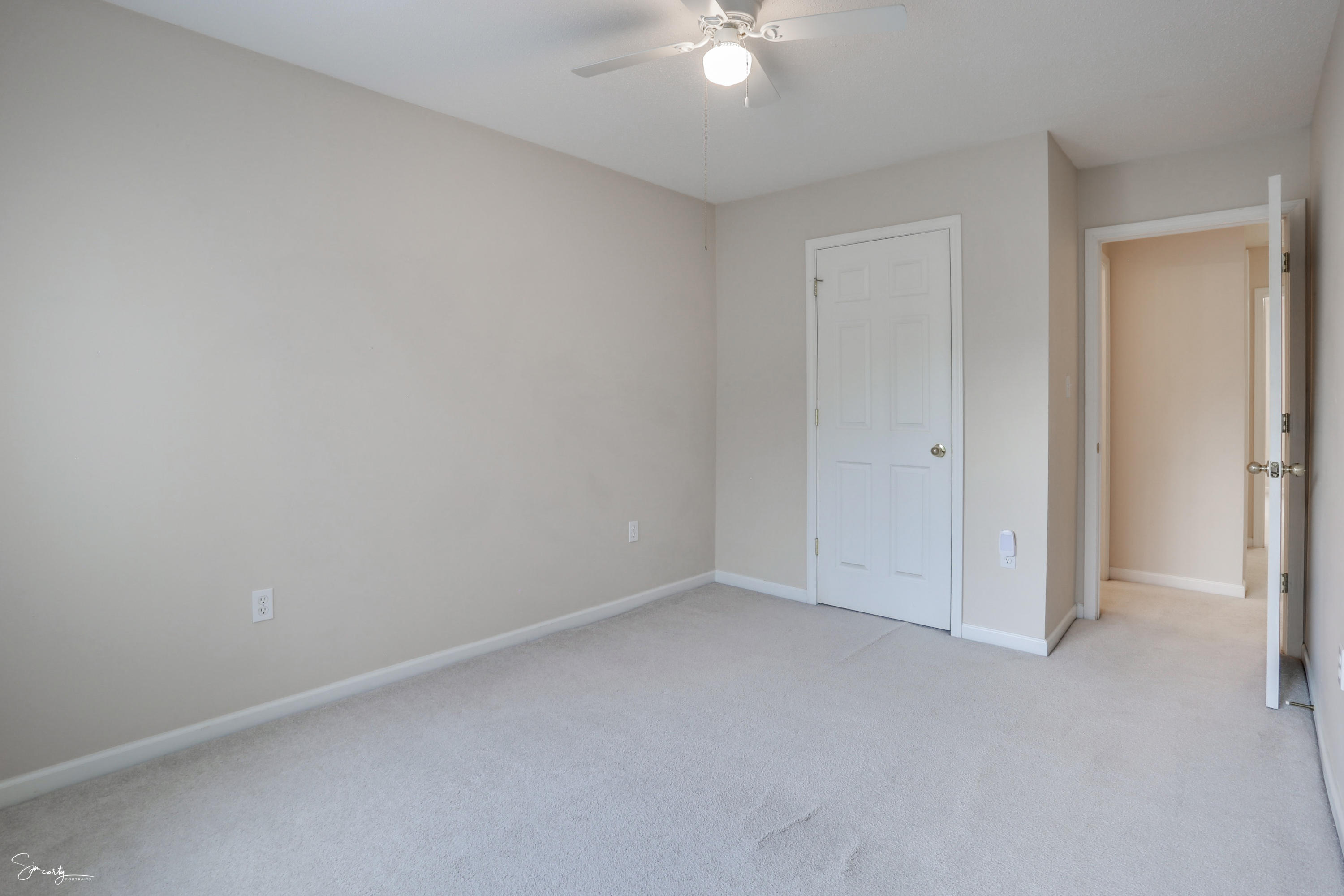 ROLLING PINES - Residential