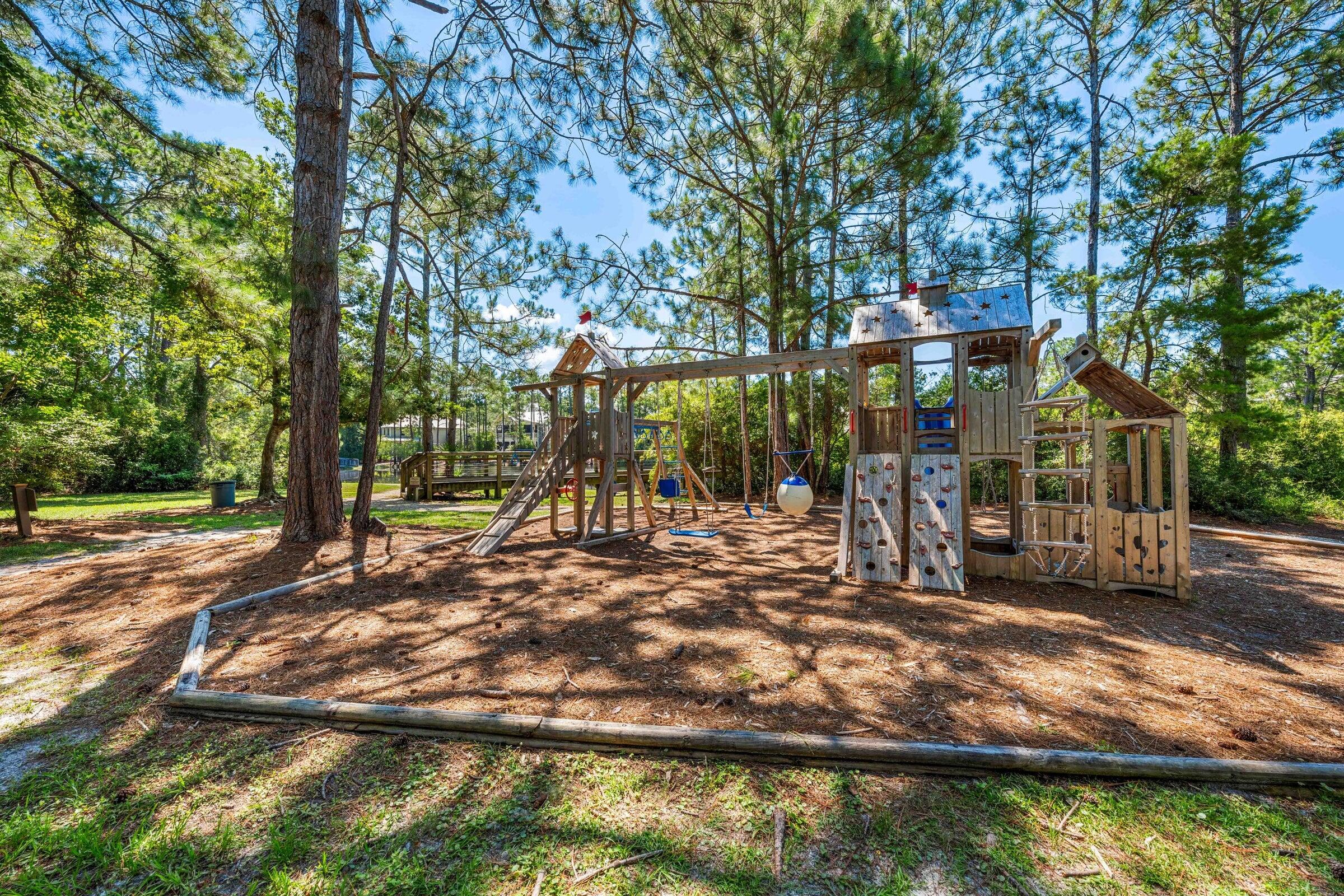 FOREST LAKES PH I - Land