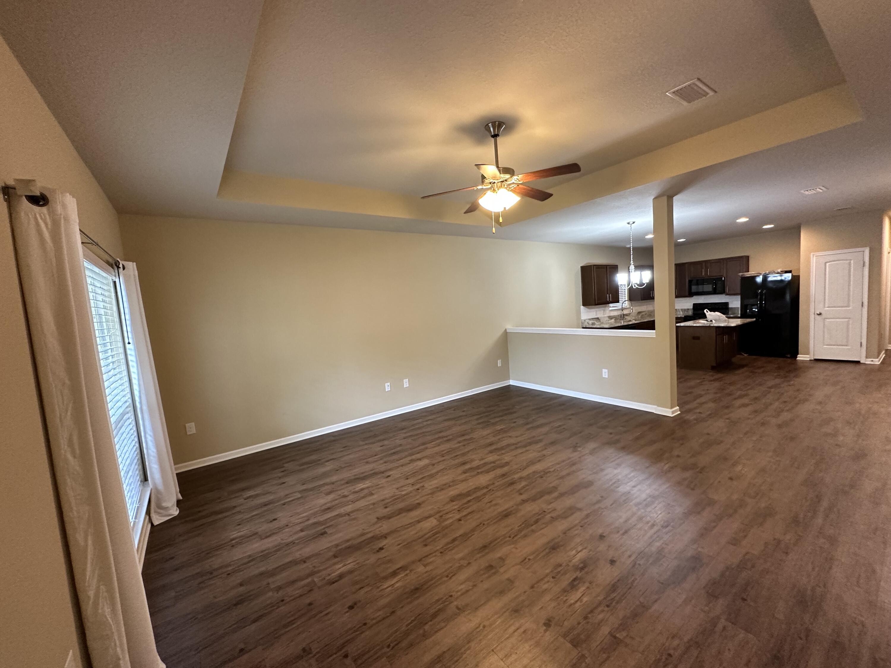 HAMMOCK BAY - Residential Lease