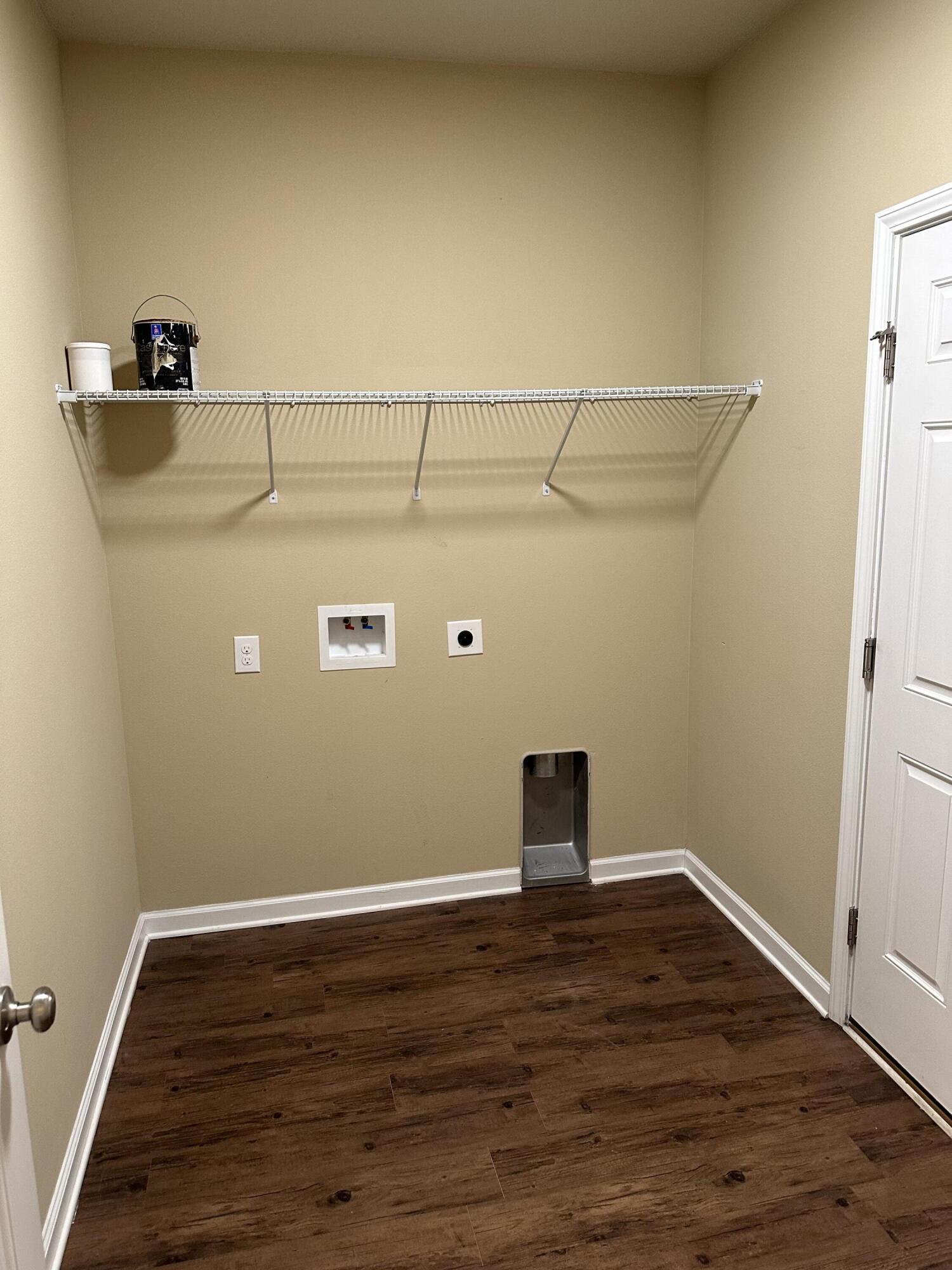 HAMMOCK BAY - Residential Lease