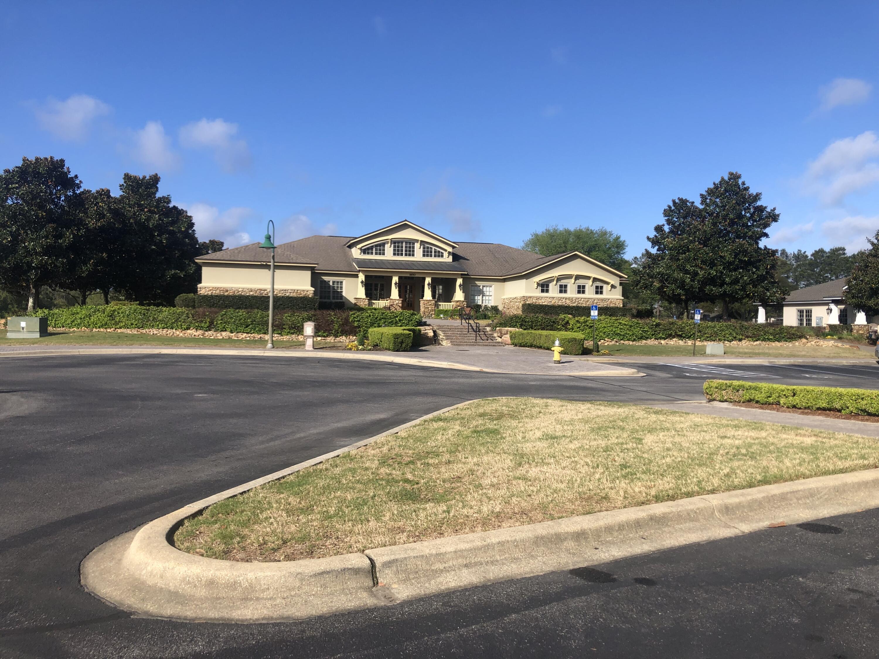HAMMOCK BAY - Residential Lease