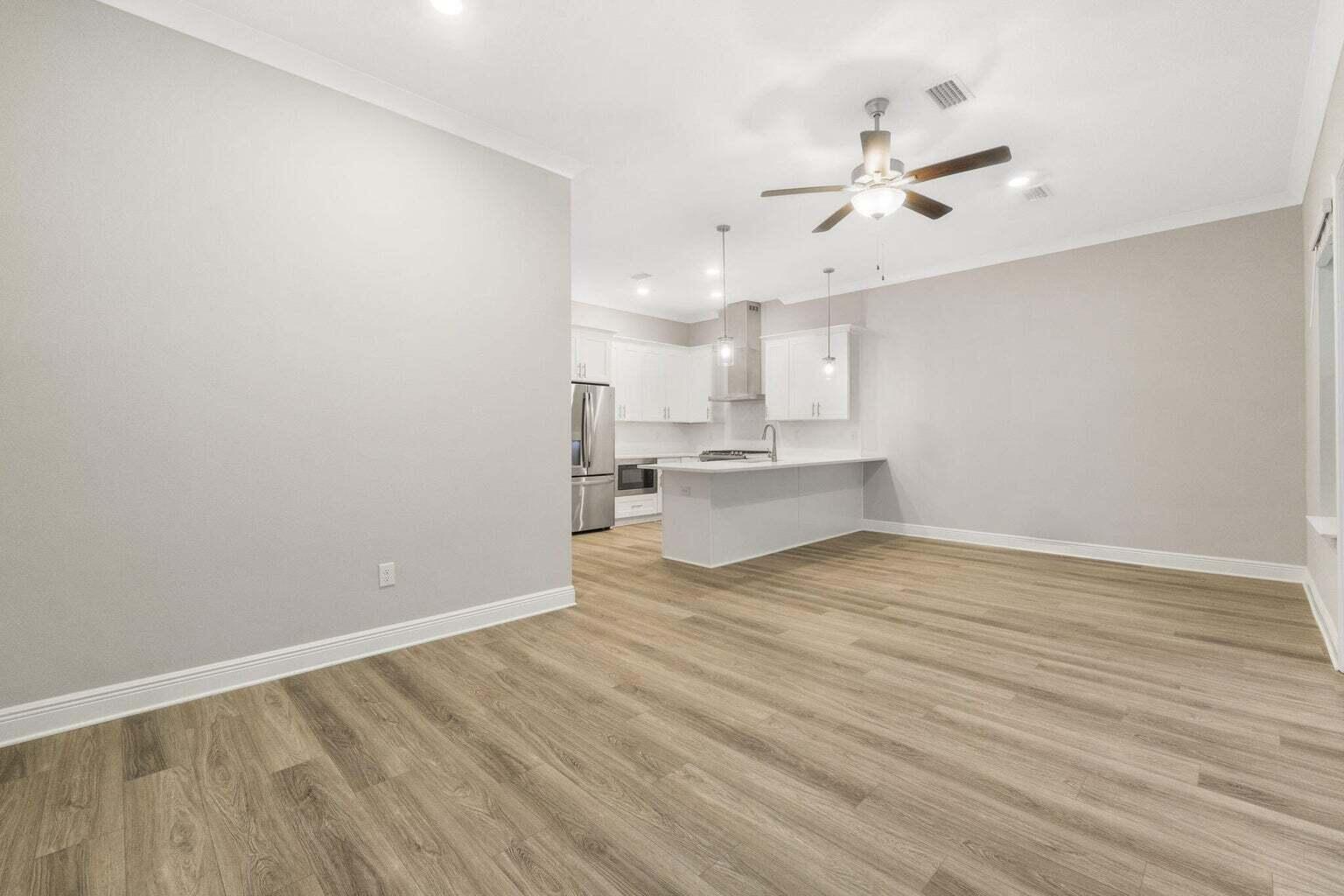 Kara Lake Townhomes - Residential