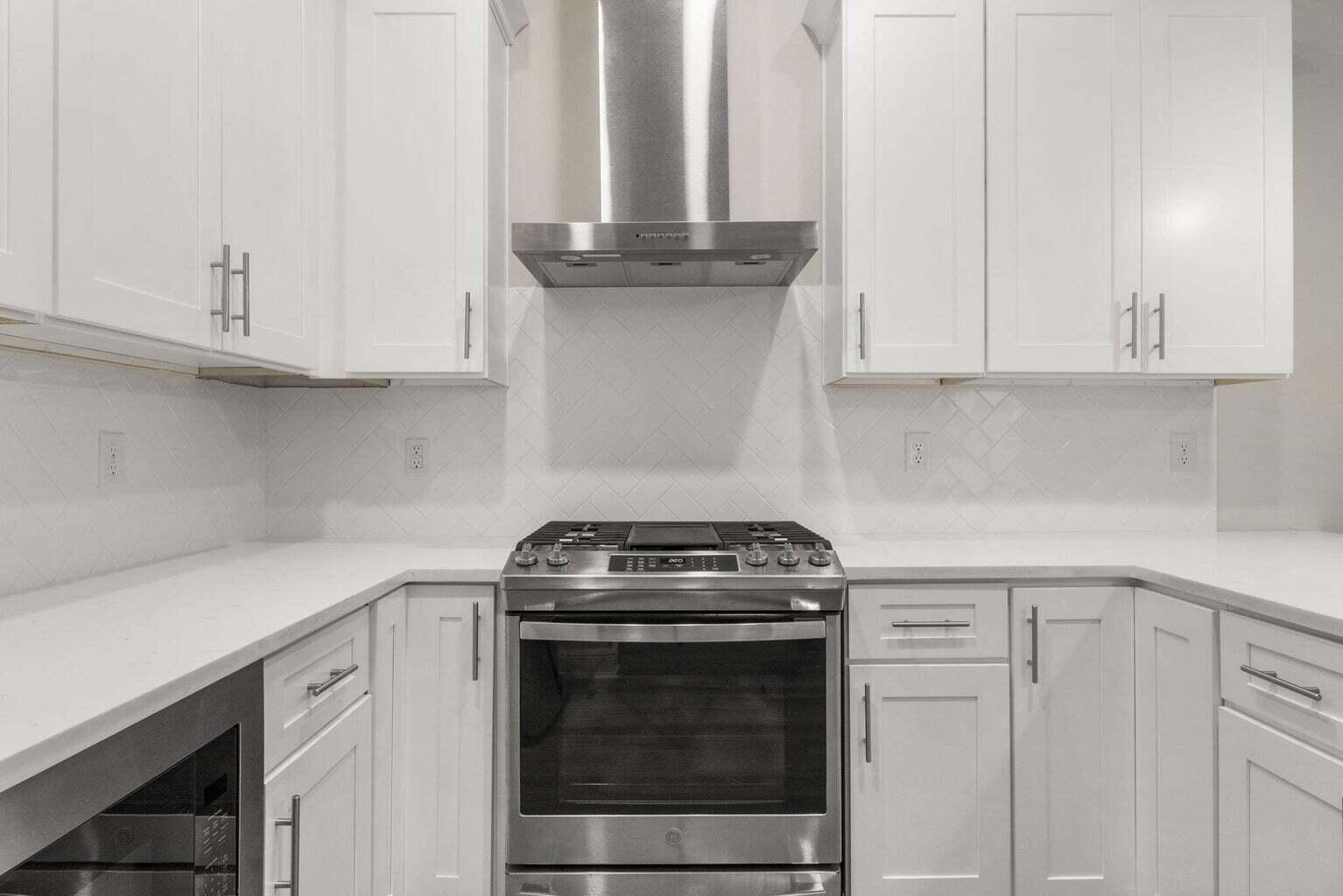 Kara Lake Townhomes - Residential