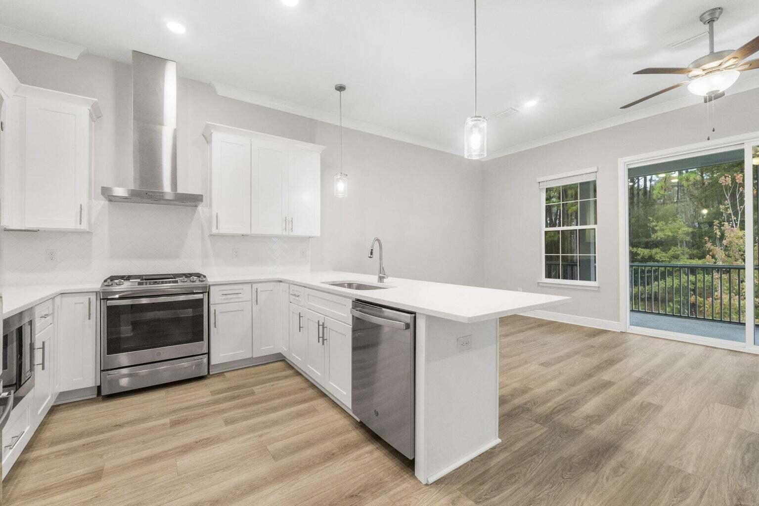 Kara Lake Townhomes - Residential