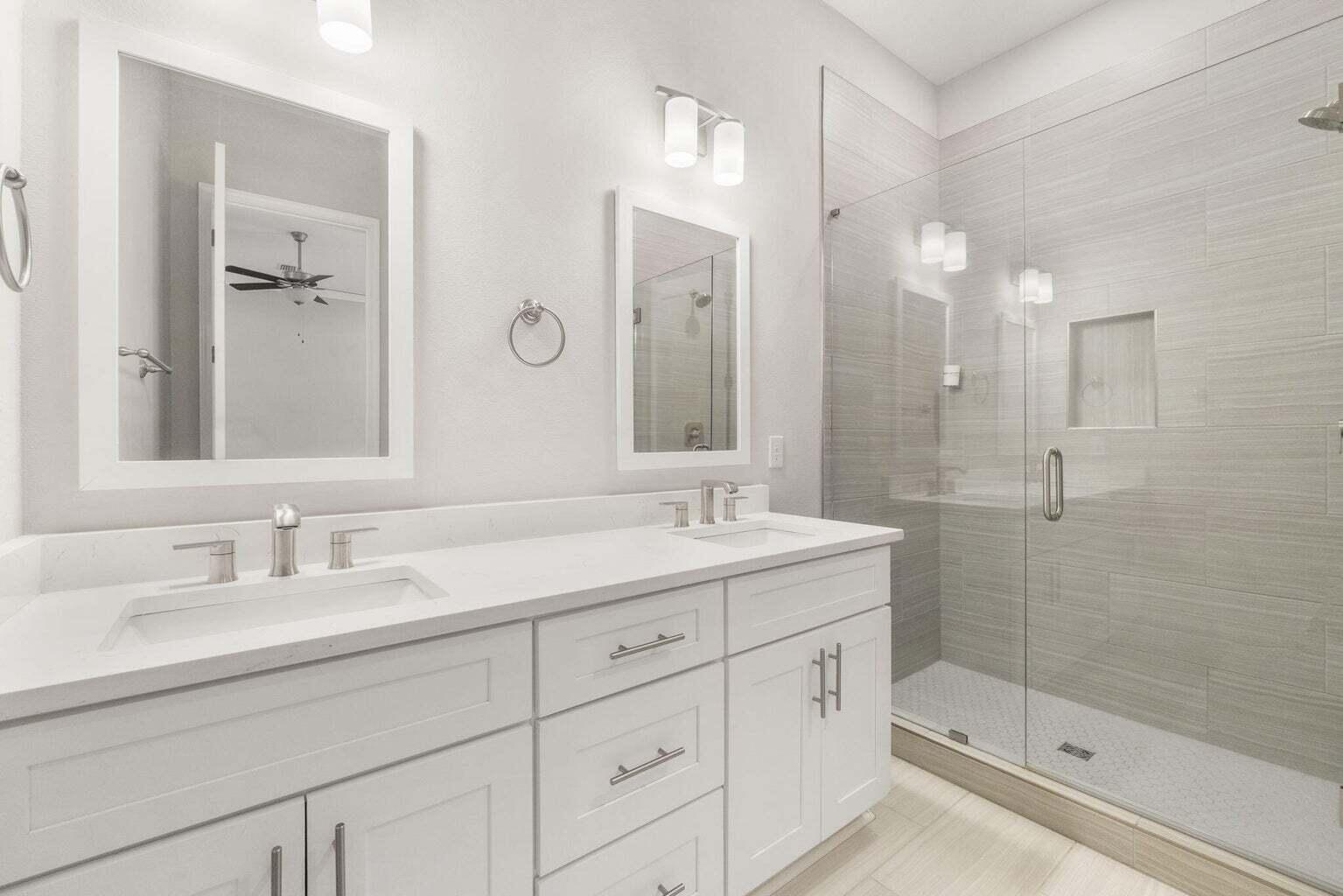 Kara Lake Townhomes - Residential