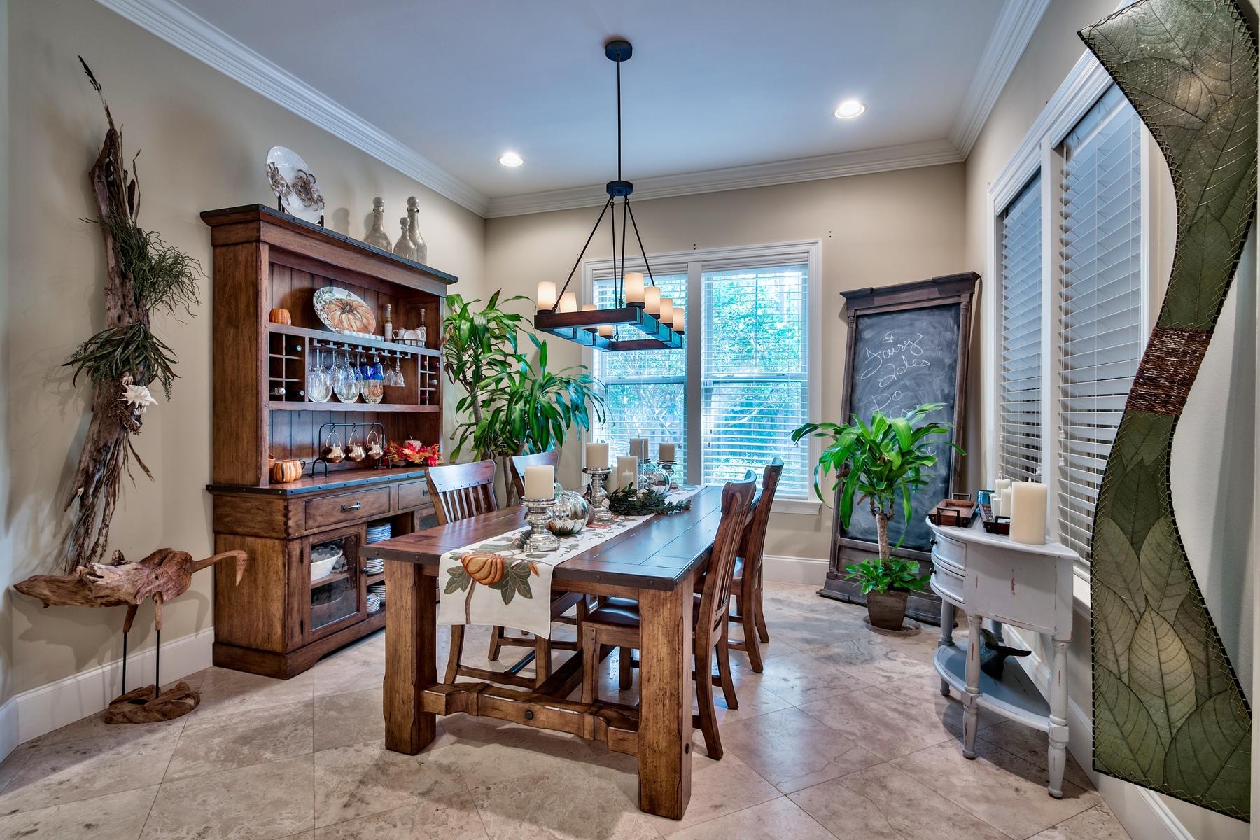 VINEYARD AT RAVEN OAKS - Residential