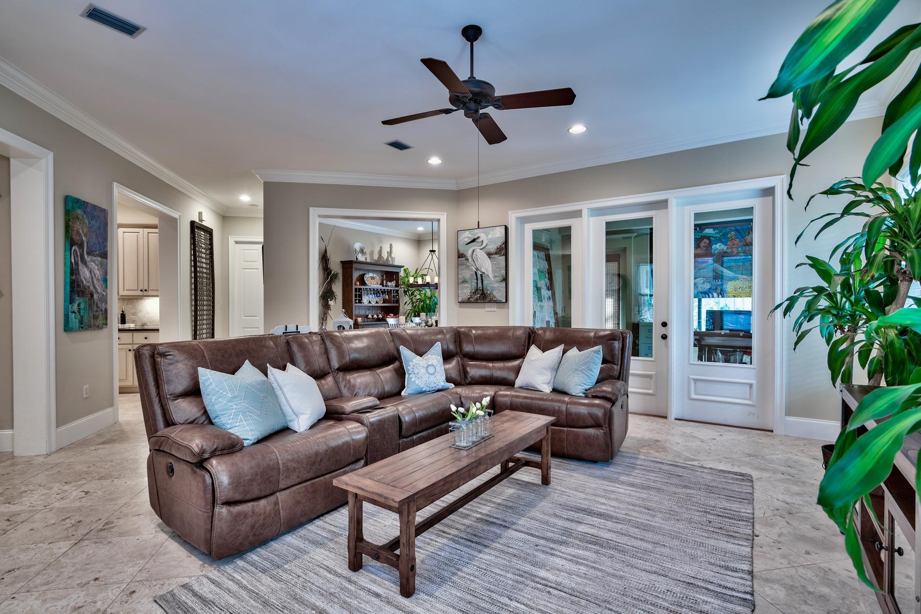 VINEYARD AT RAVEN OAKS - Residential