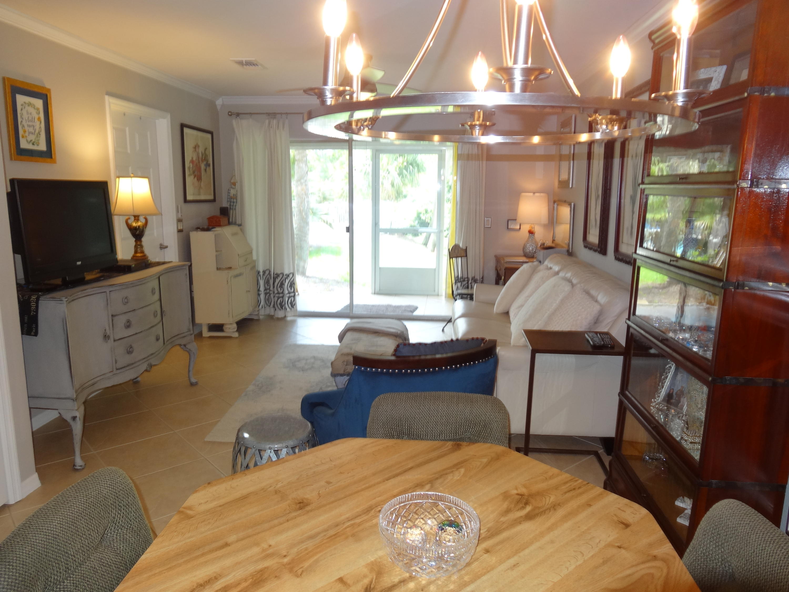 THE FLORIDA CLUB - Residential