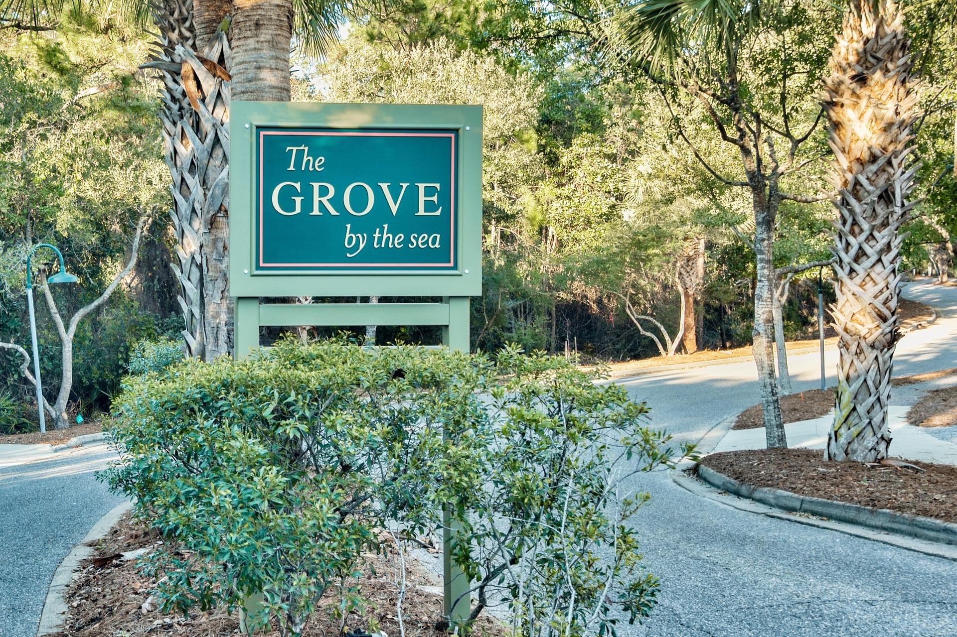 GROVE BY THE SEA - Land