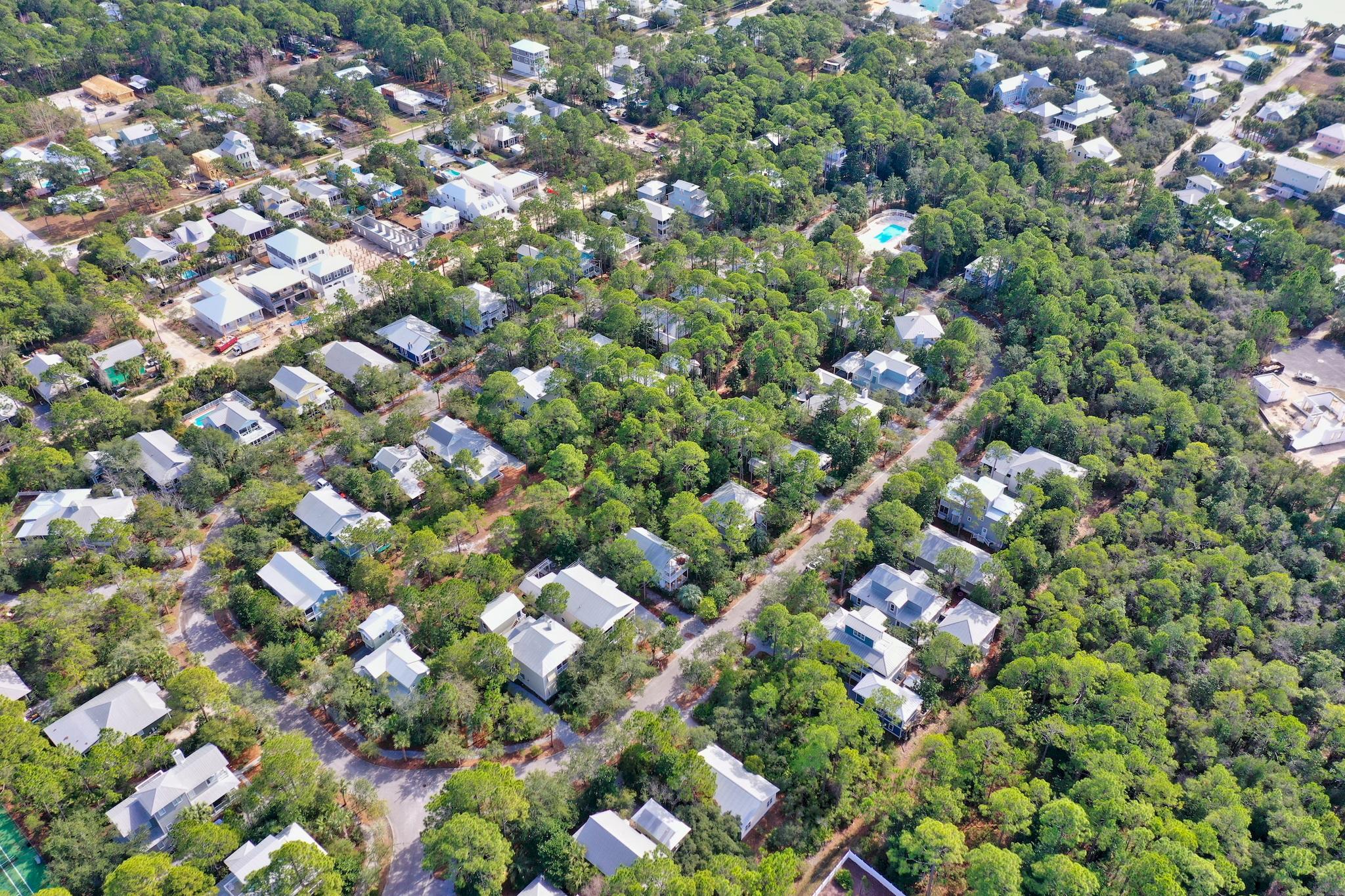 GROVE BY THE SEA - Land