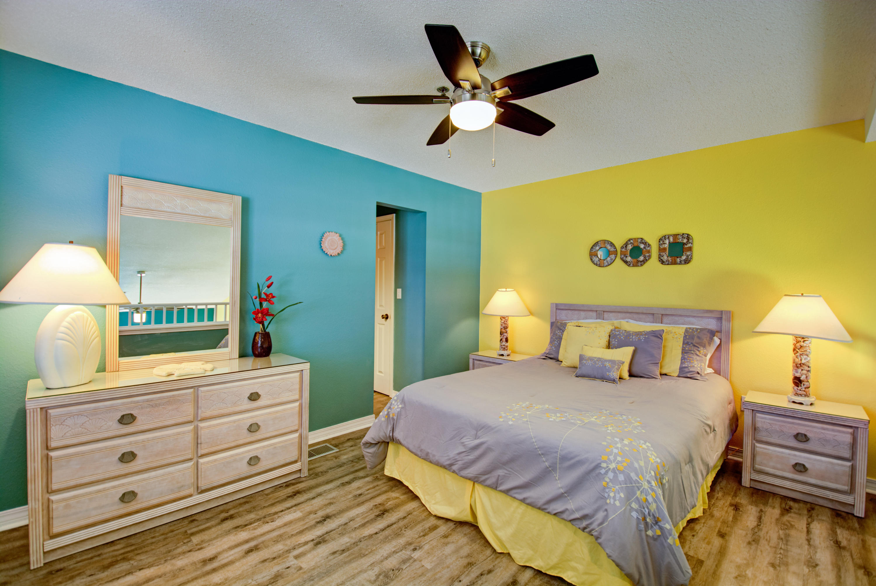 CRYSTAL SANDS CONDO - Residential