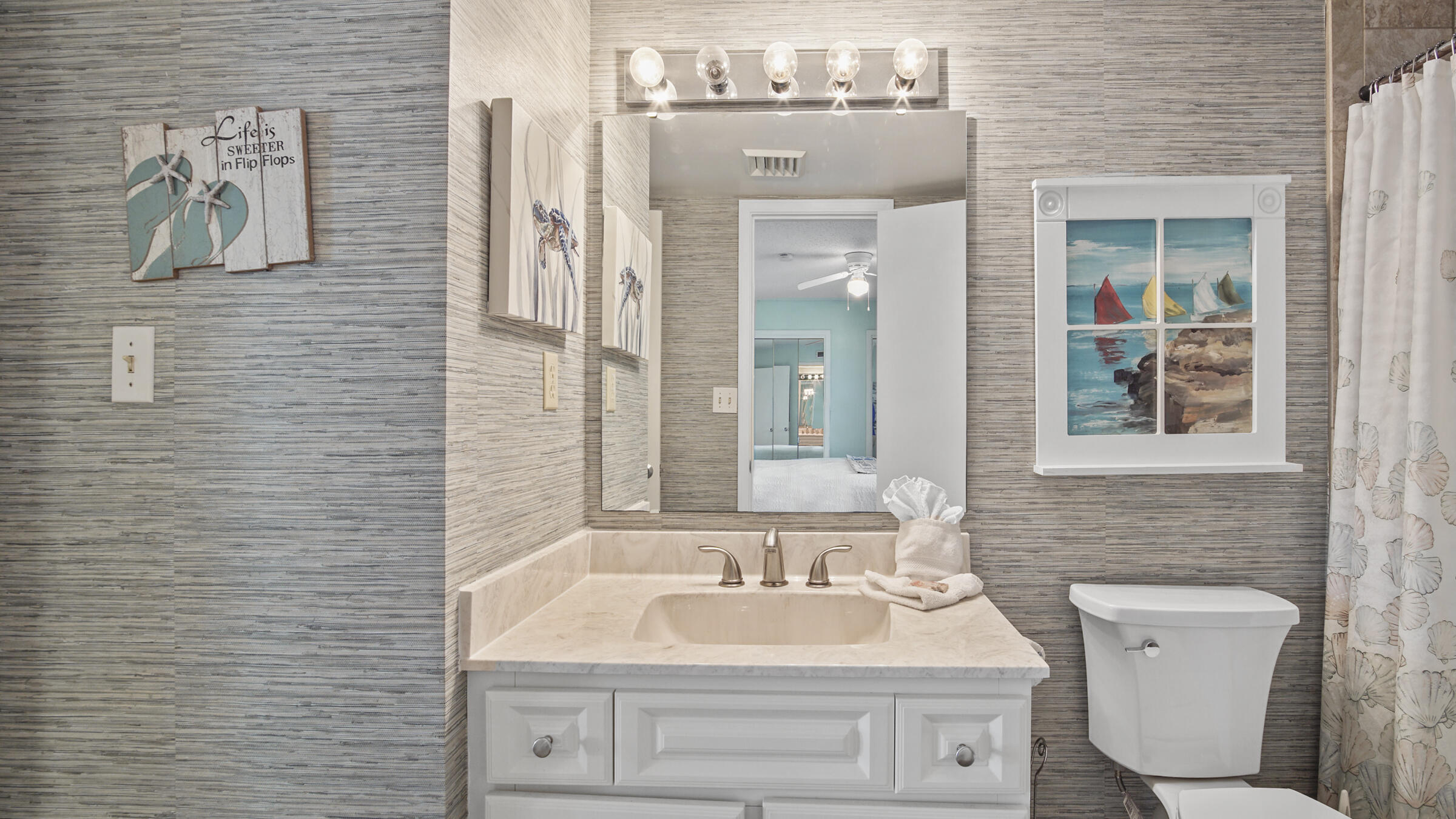 NAUTILUS CONDO - Residential