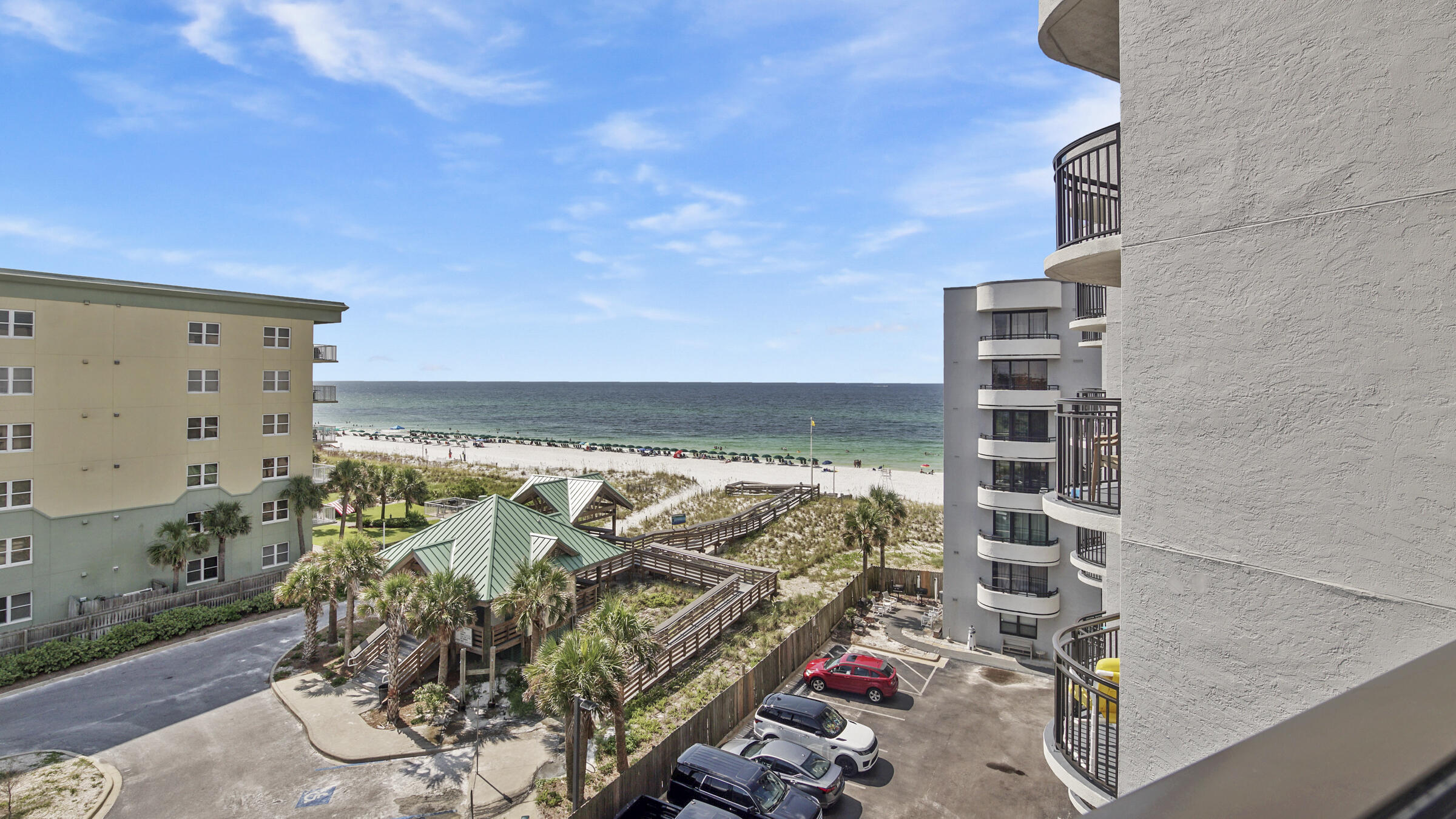 NAUTILUS CONDO - Residential