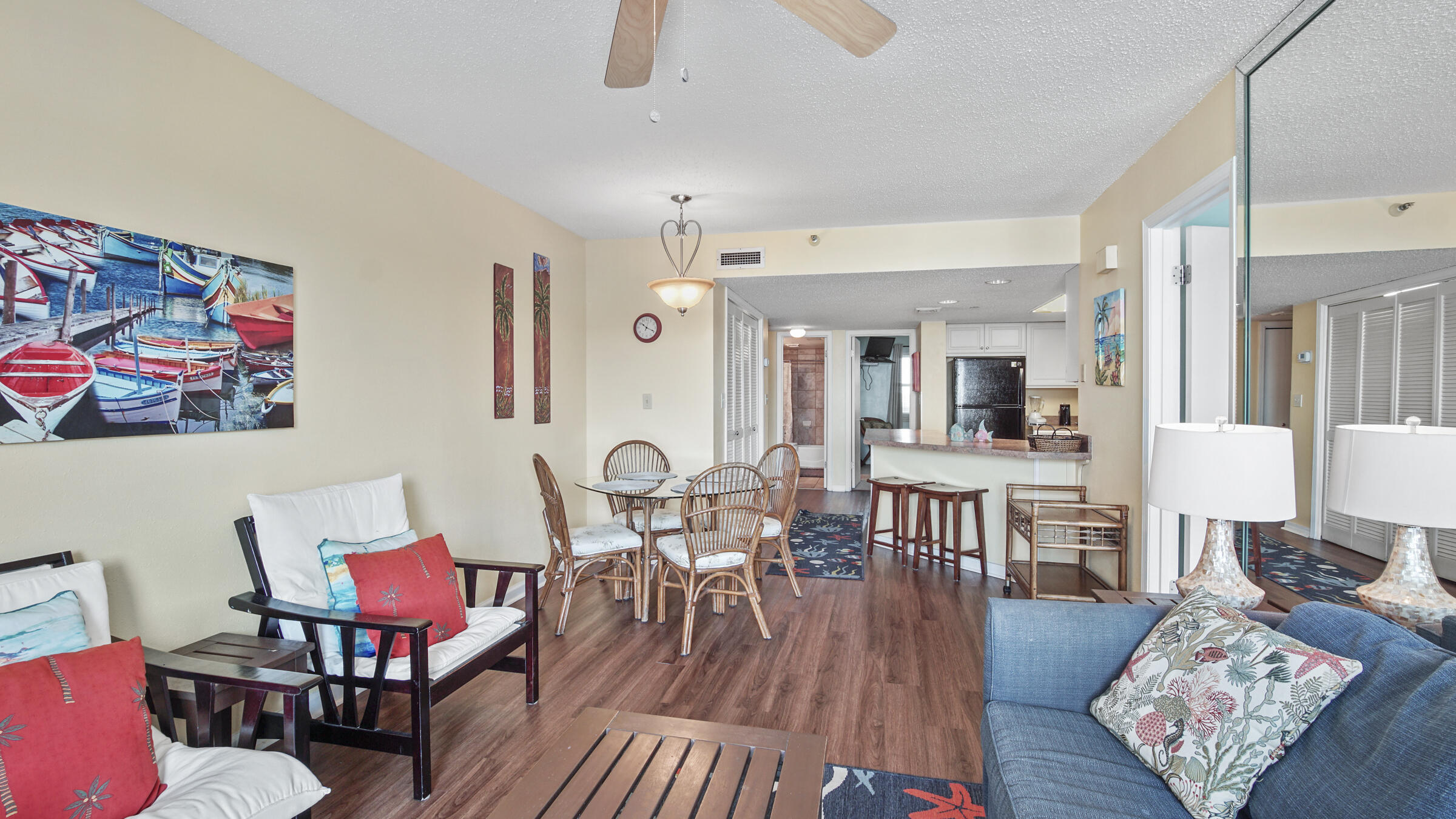 NAUTILUS CONDO - Residential