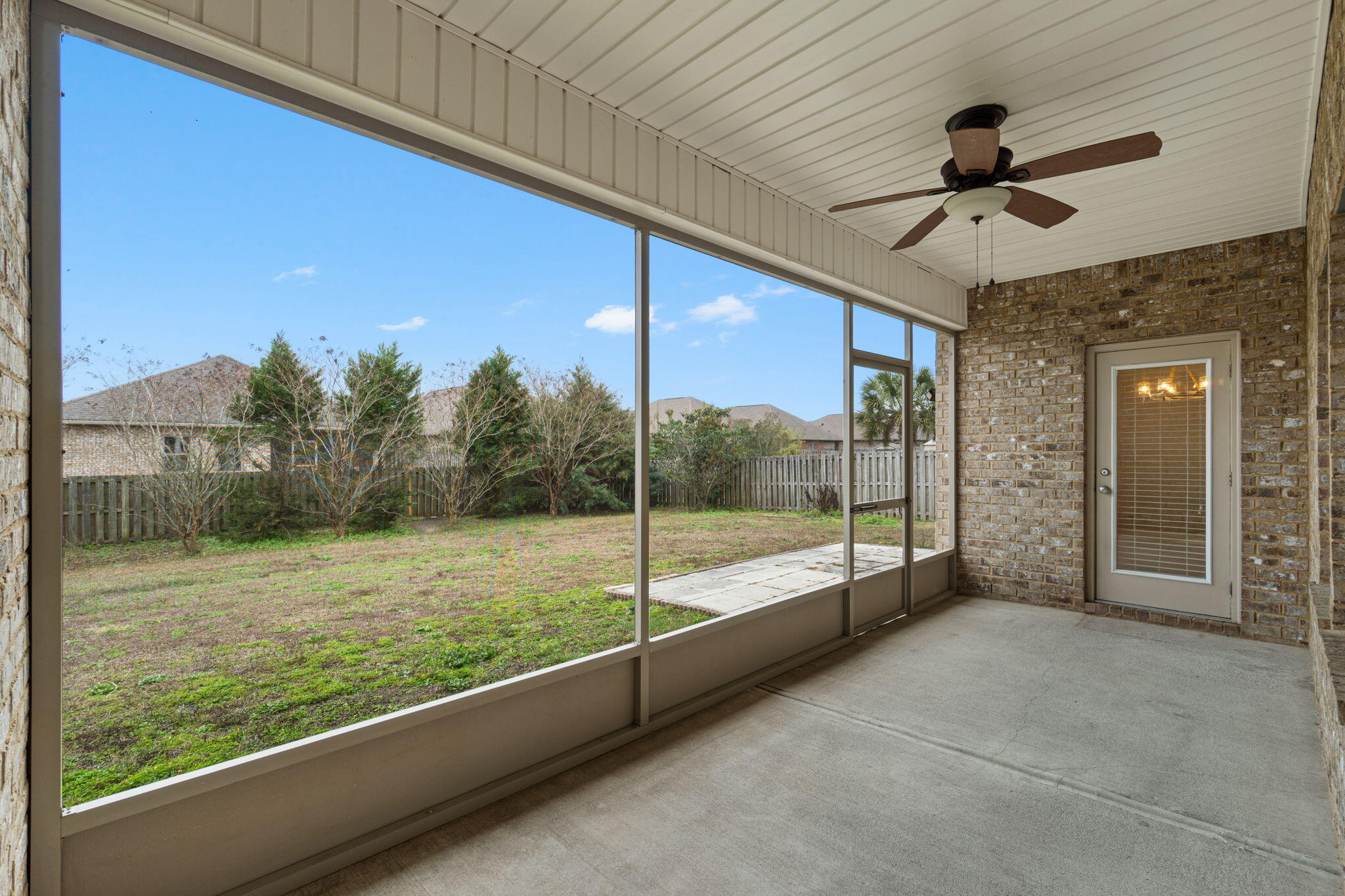 Redstone Commons - Residential Lease