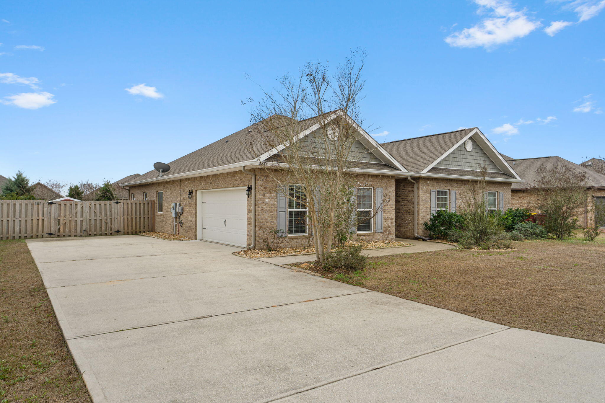 Redstone Commons - Residential Lease