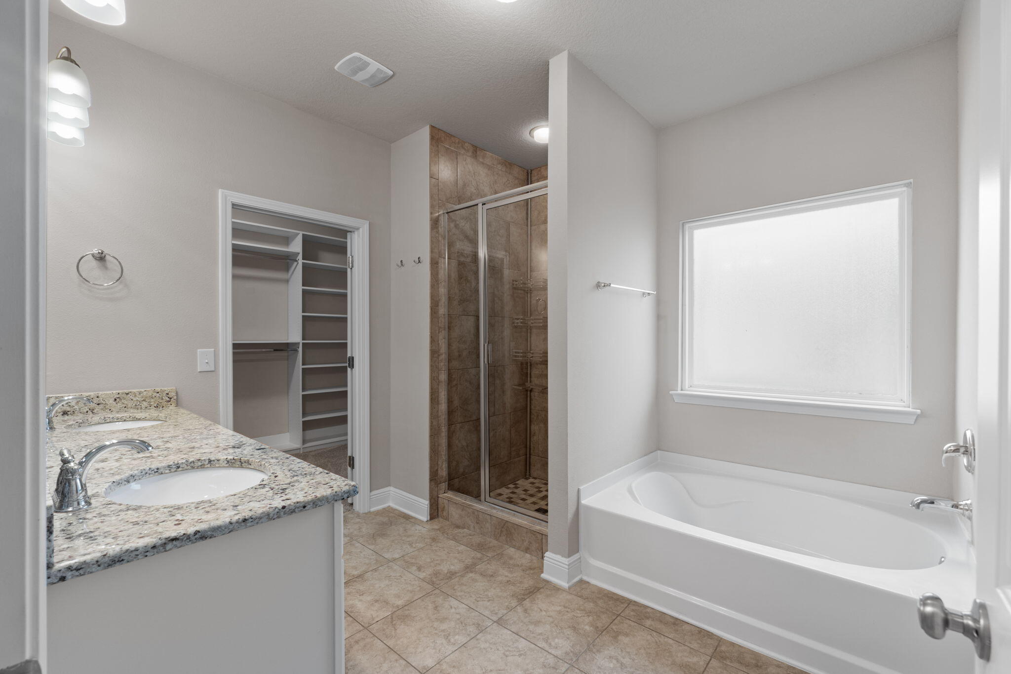 Redstone Commons - Residential Lease