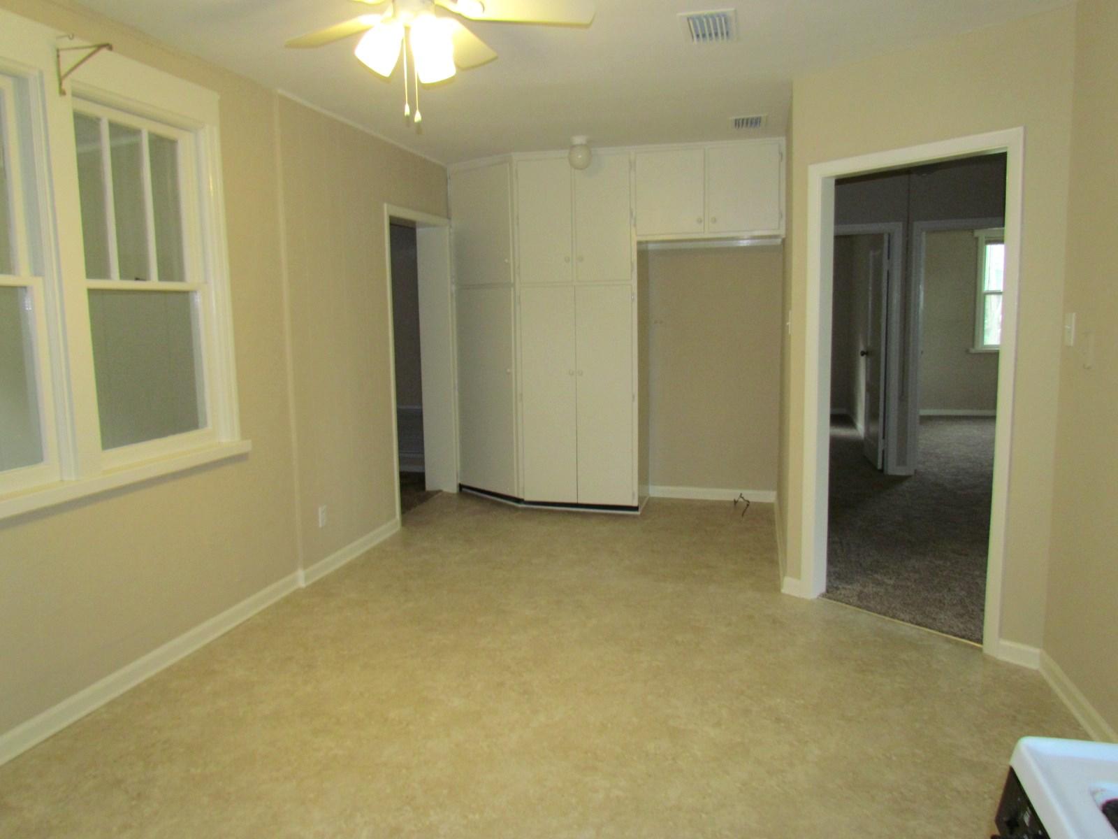 VALPARAISO PLAT 01 - Residential Lease