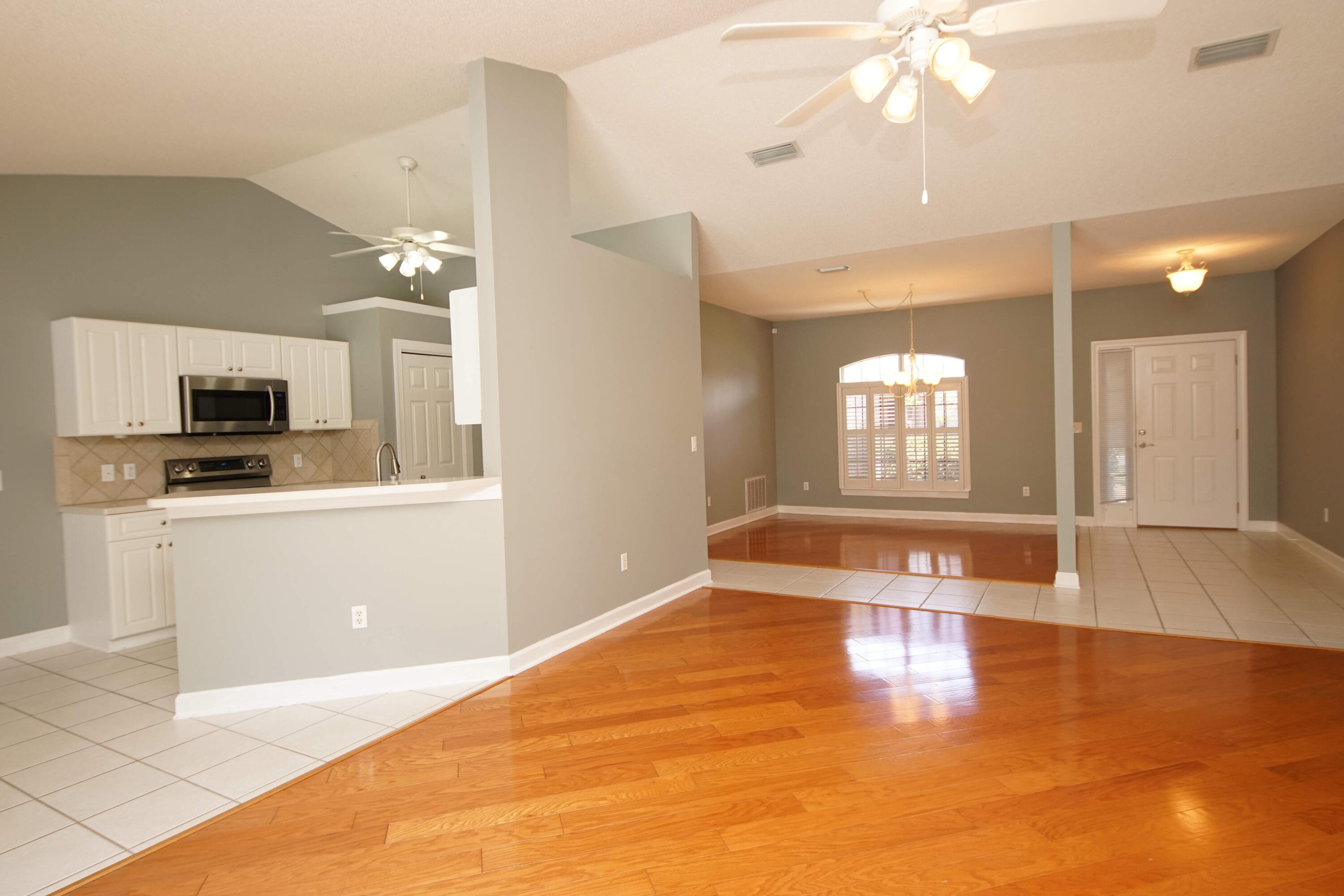 INDIAN LAKE - Residential Lease