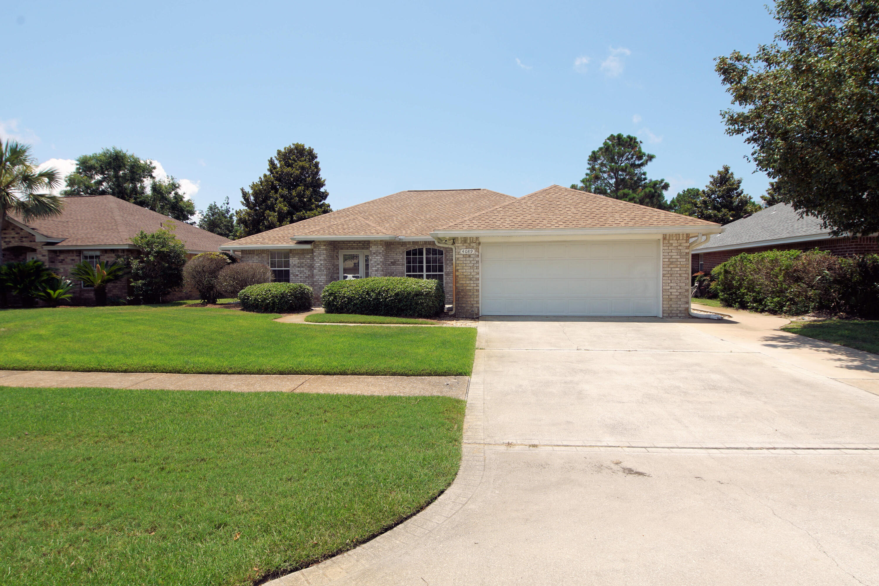 INDIAN LAKE - Residential Lease