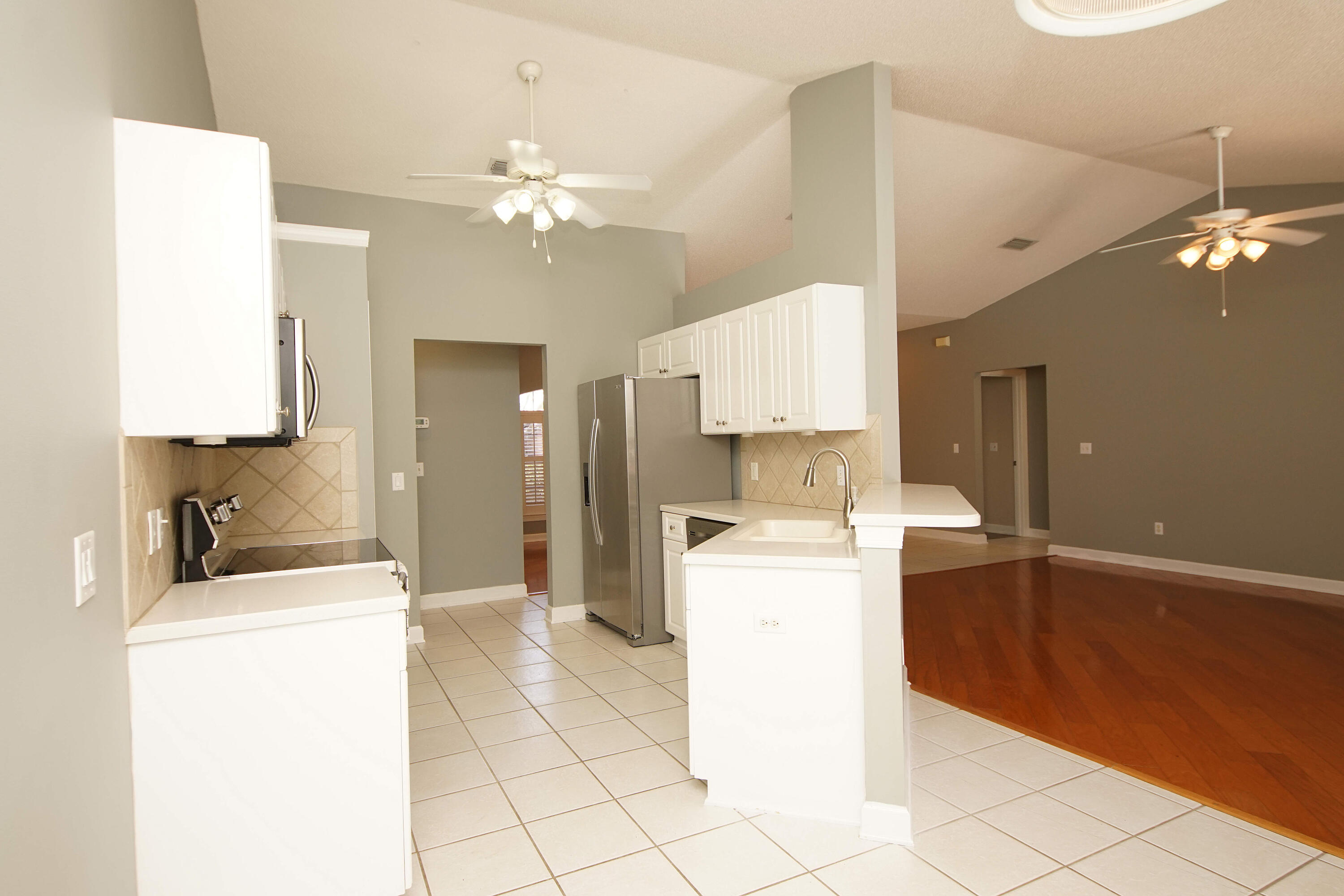 INDIAN LAKE - Residential Lease