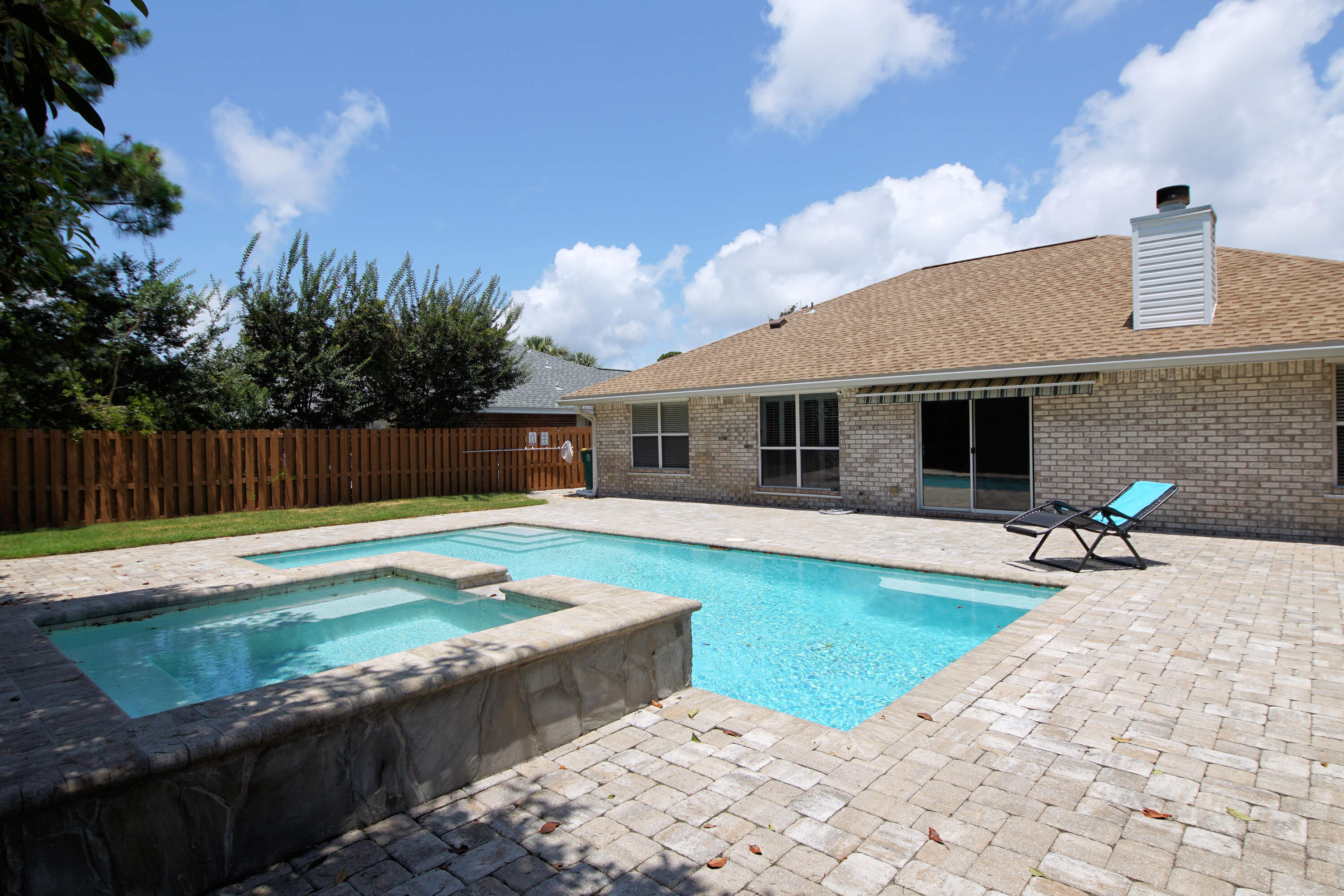 INDIAN LAKE - Residential Lease