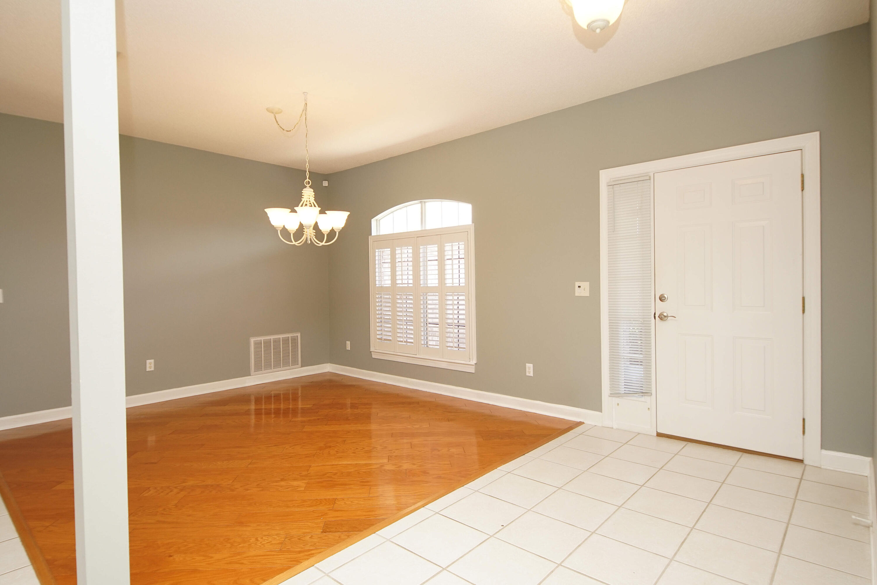 INDIAN LAKE - Residential Lease