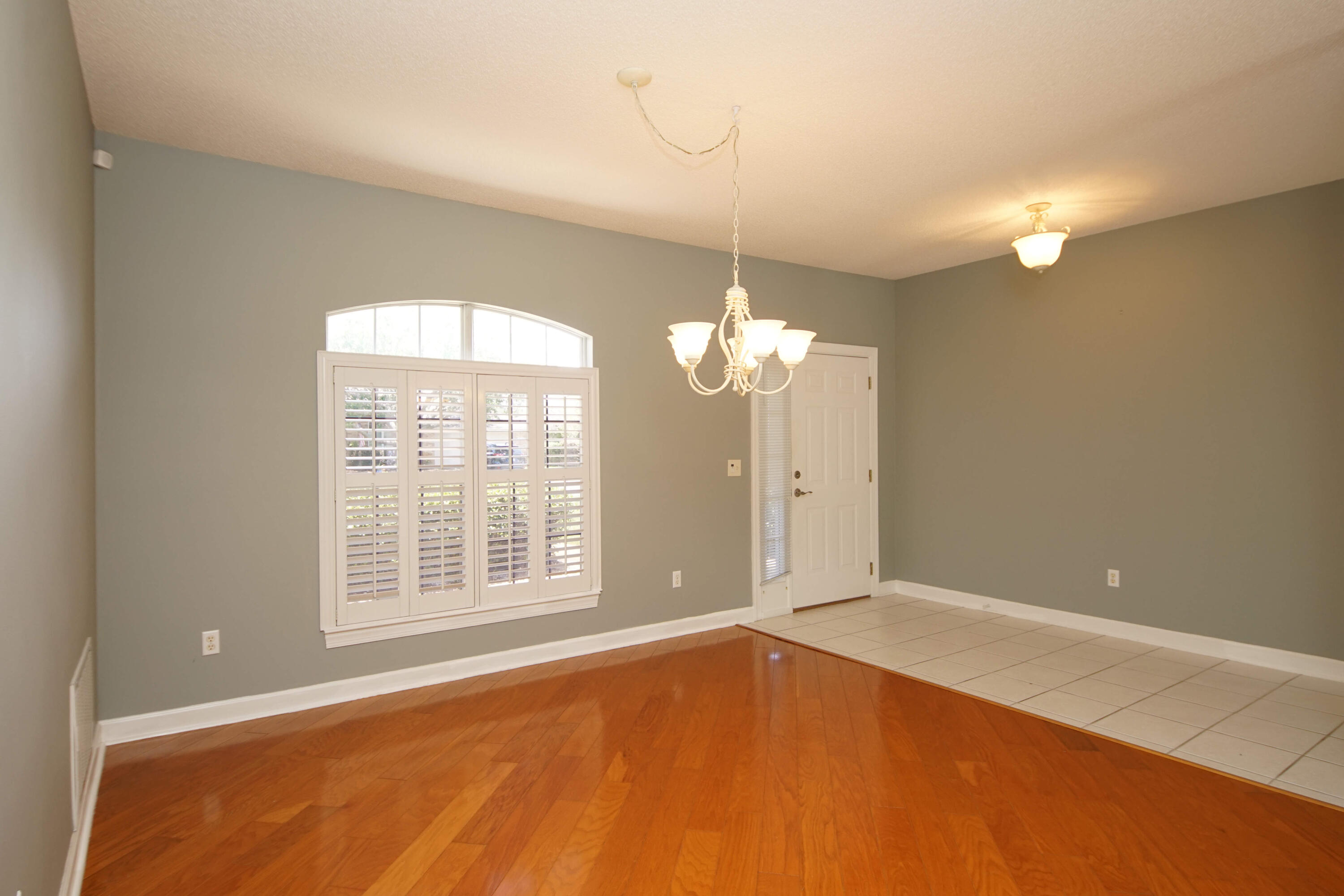 INDIAN LAKE - Residential Lease