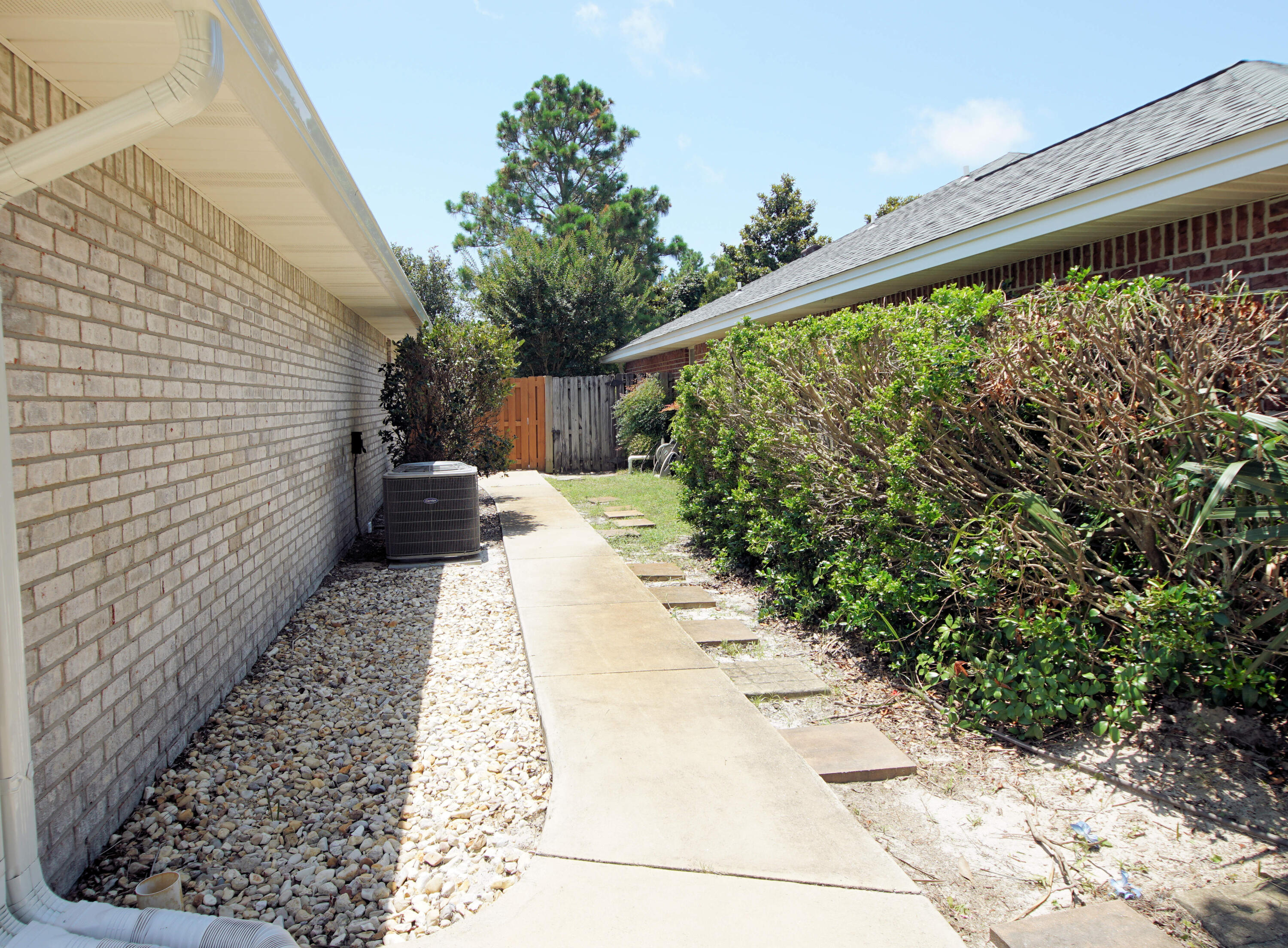 INDIAN LAKE - Residential Lease