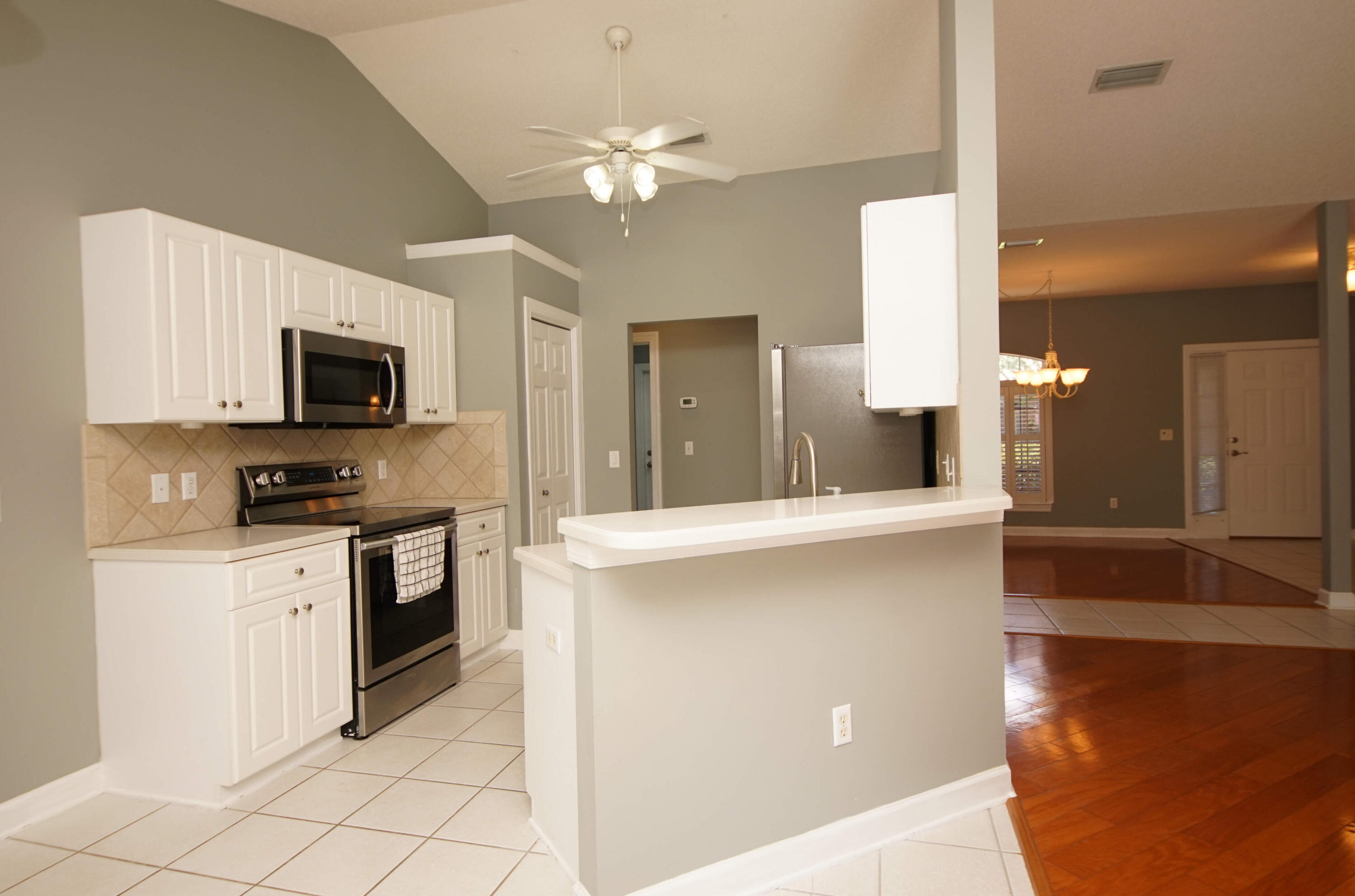 INDIAN LAKE - Residential Lease