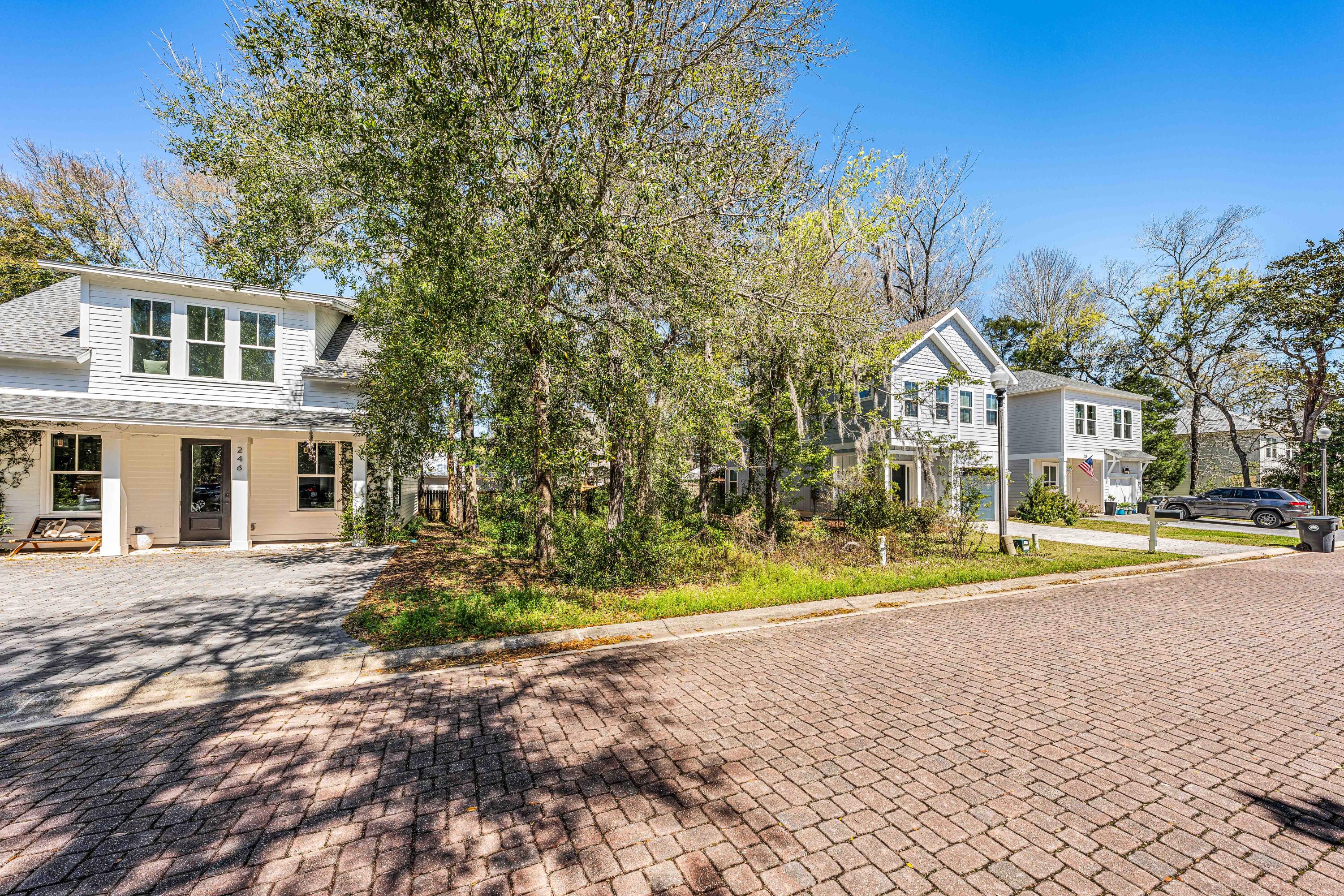 SACRED OAKS PH 2 - Land