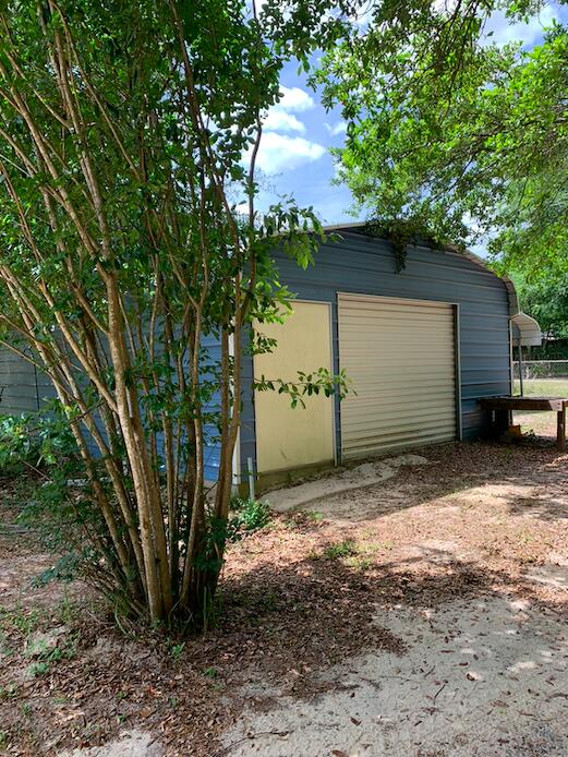 NO RECORDED SUBDIVISION - Residential