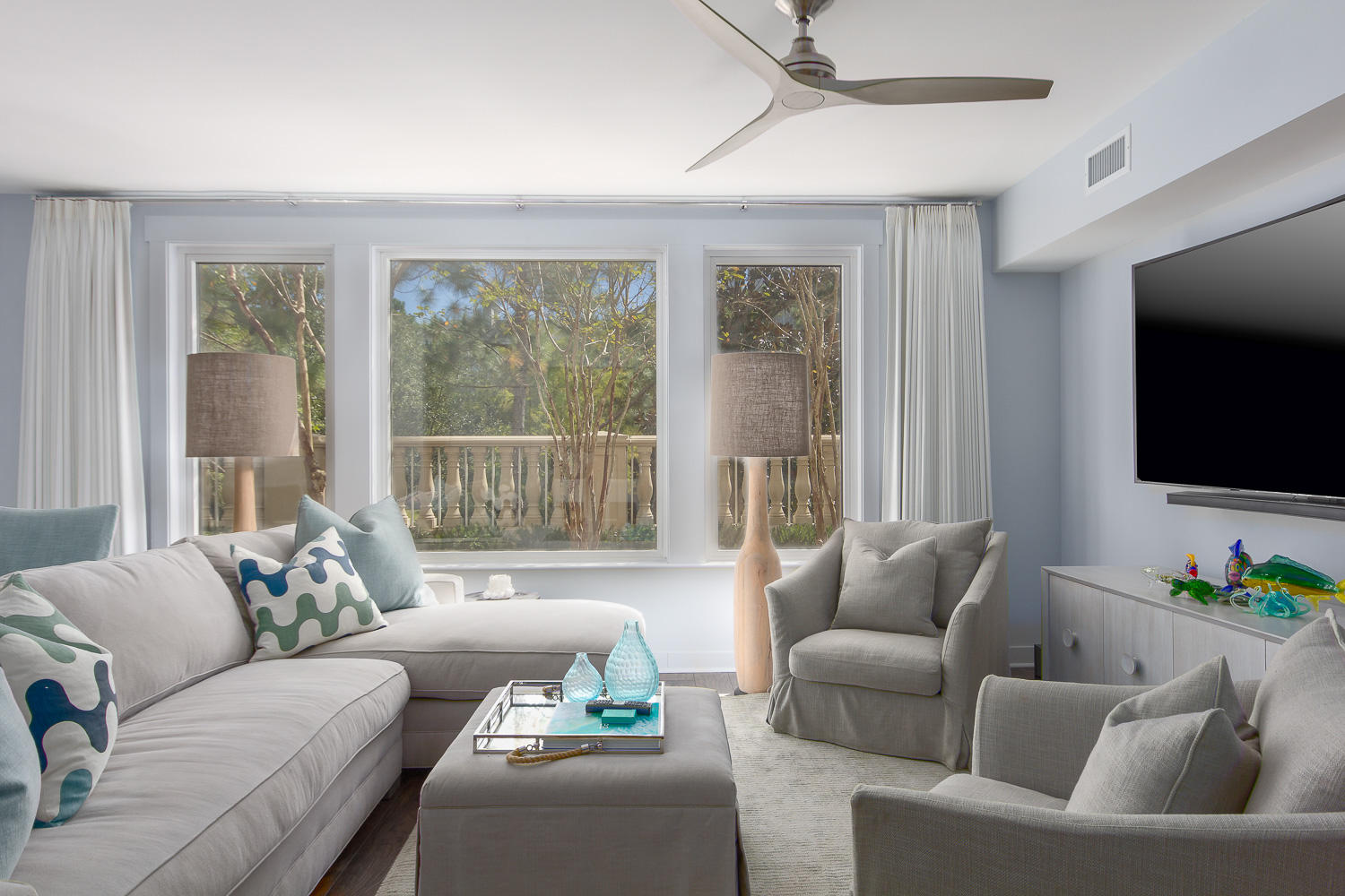 BAHIA CONDO - Residential