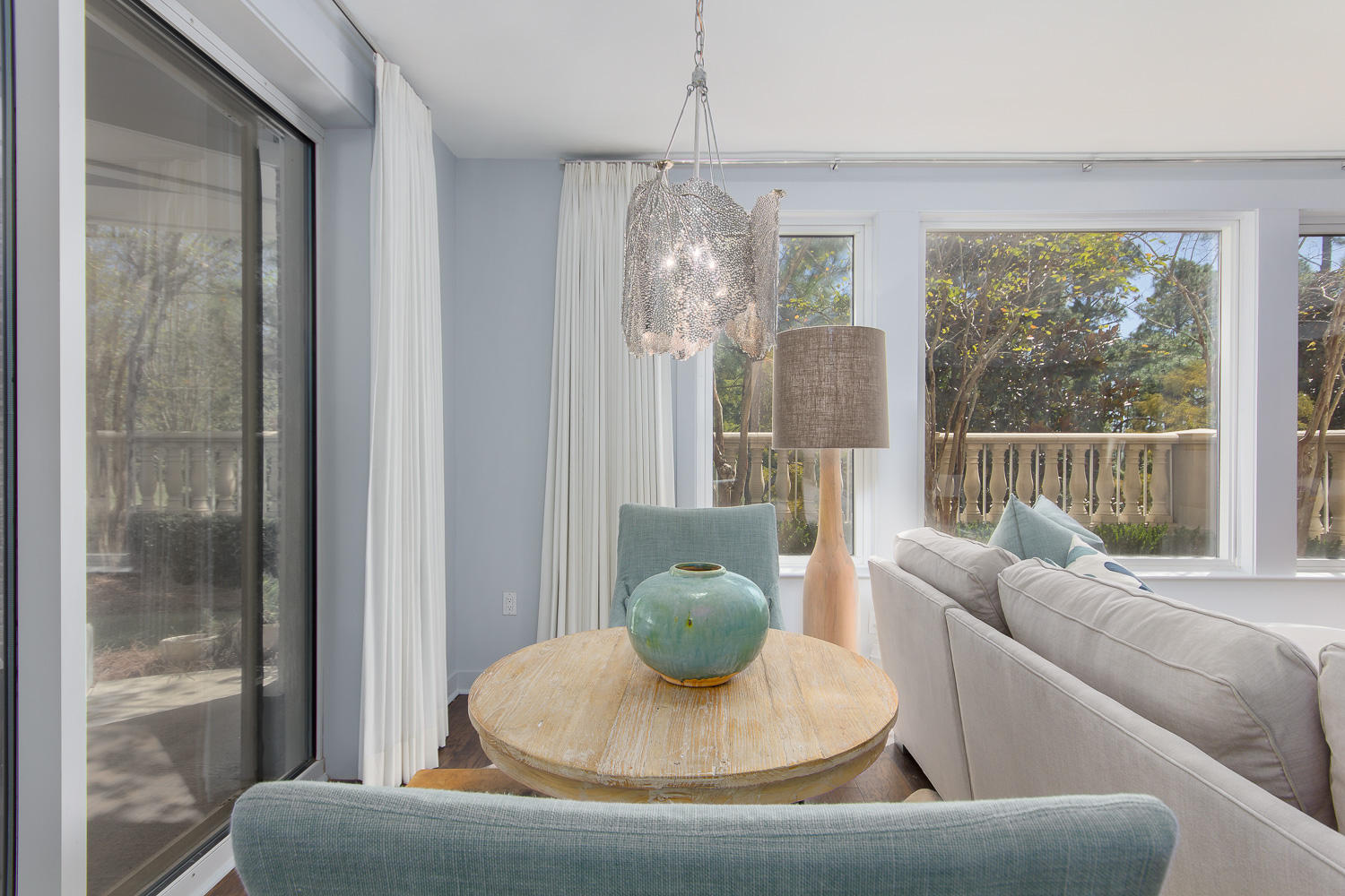 BAHIA CONDO - Residential