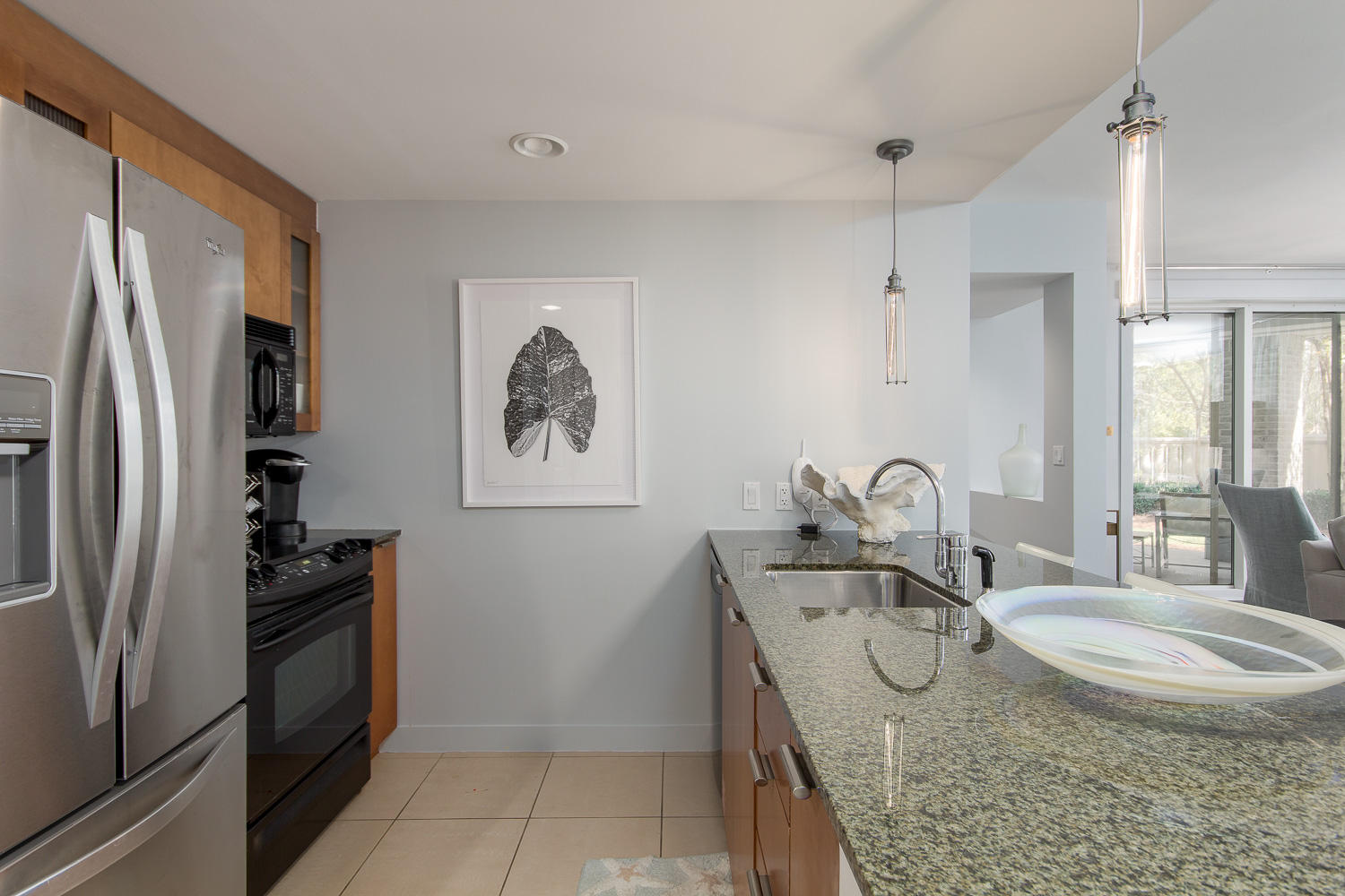 BAHIA CONDO - Residential