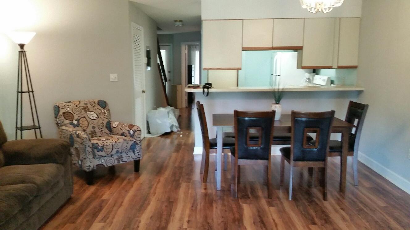 LAKESIDE CONDO AT BLUEWATER BAY - Residential